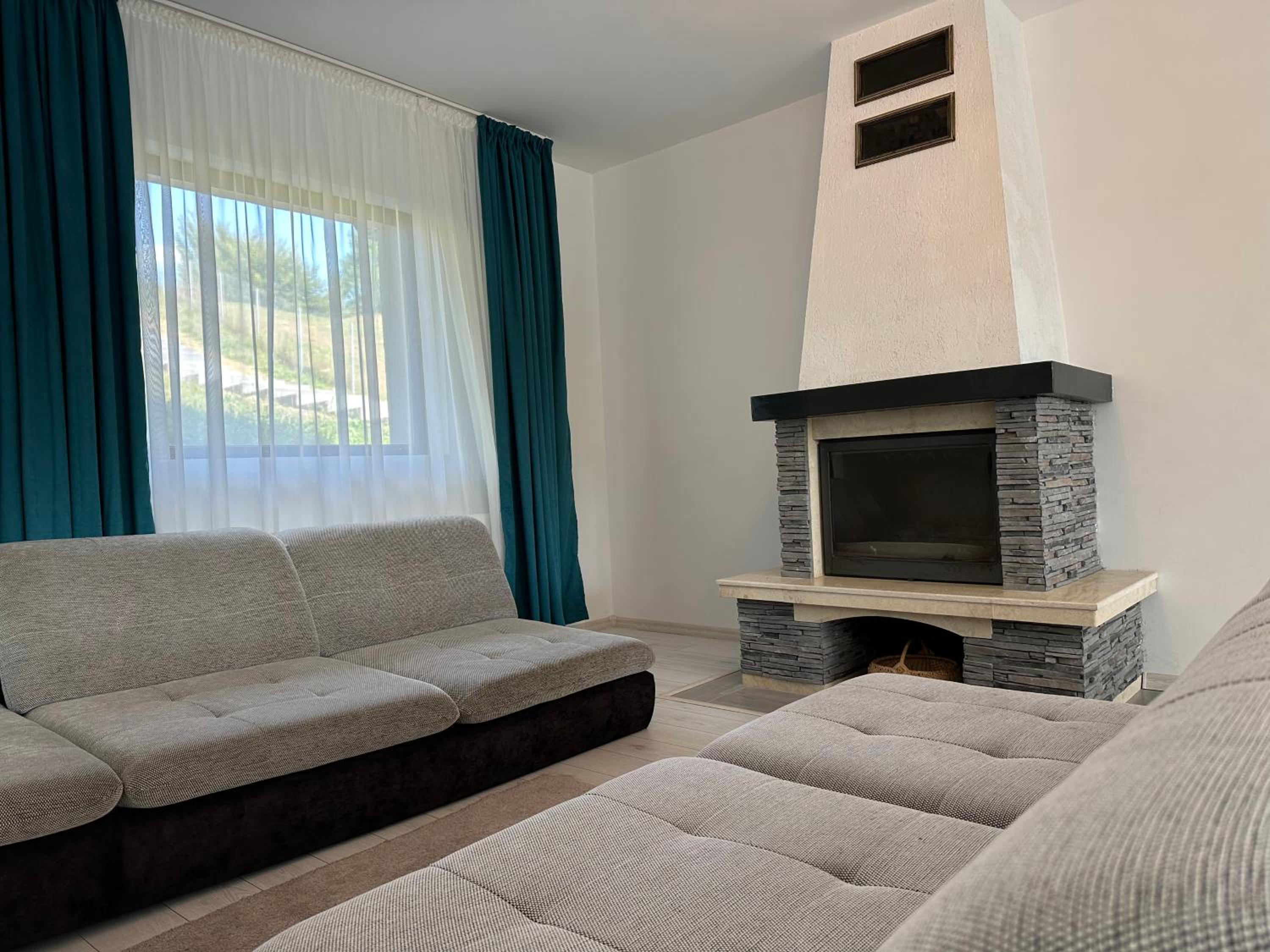 Villa photo 1