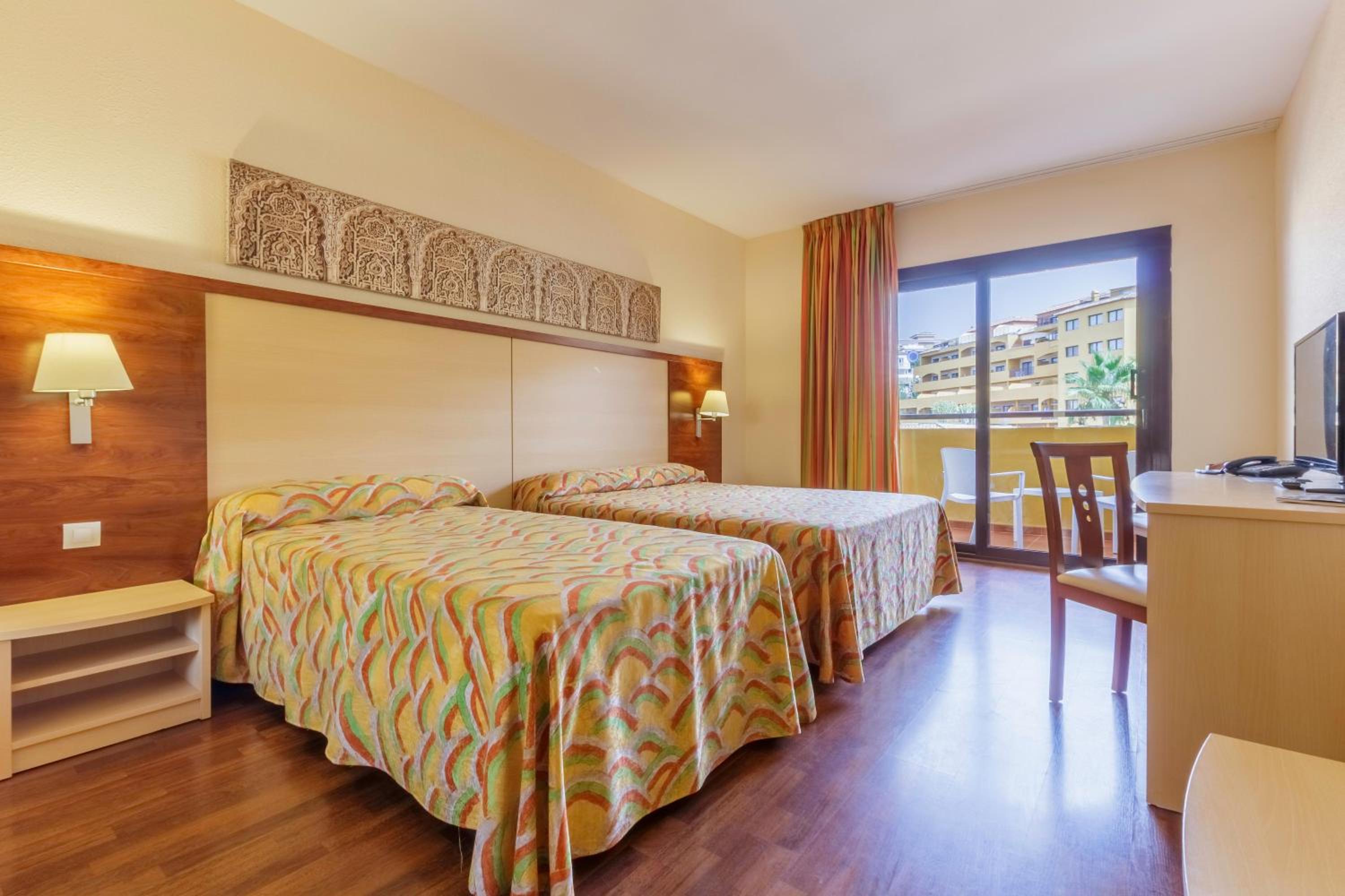 Habitación Doble (2 Adultos)
