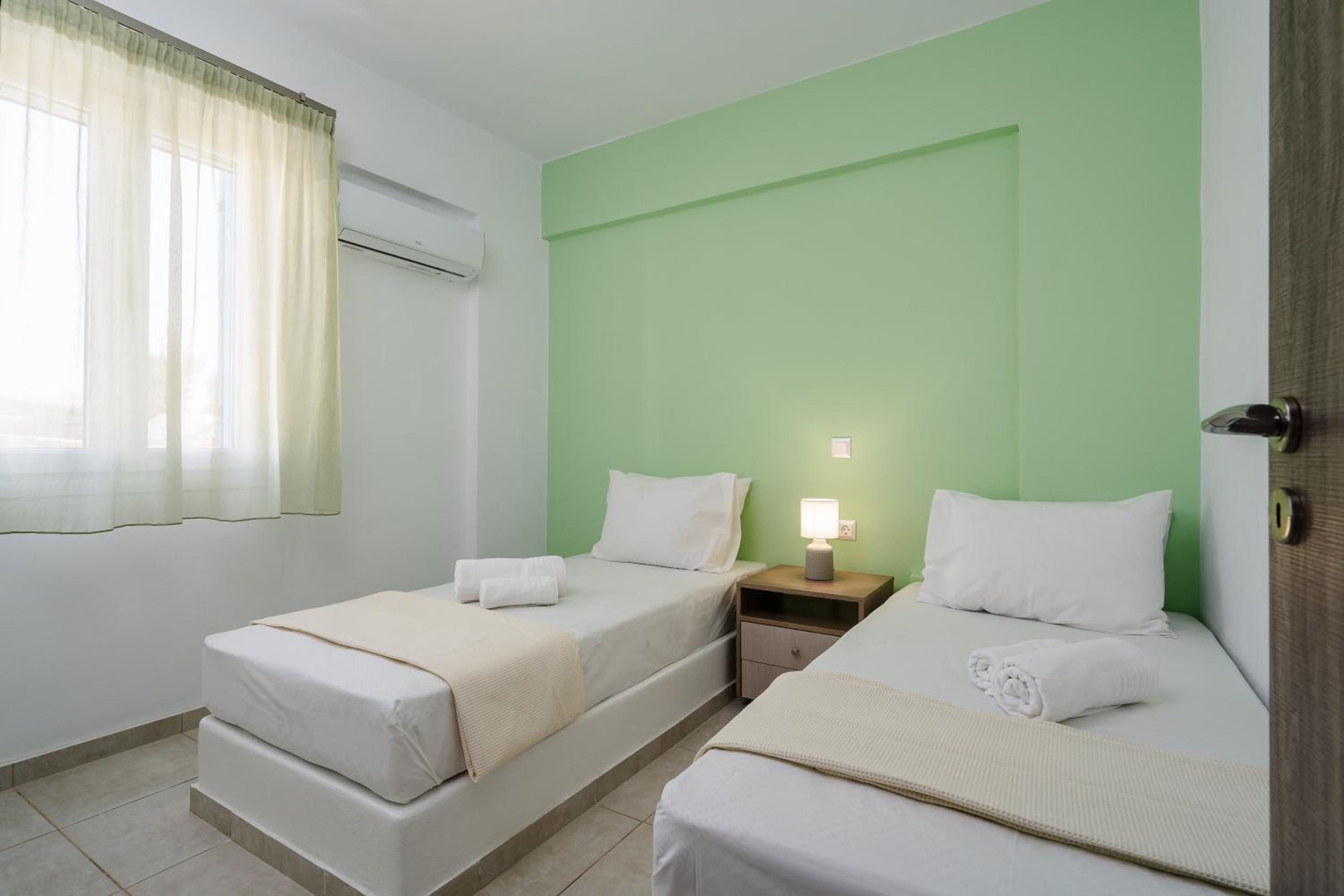 Grand Family Deluxe Apartment - Photo 12
