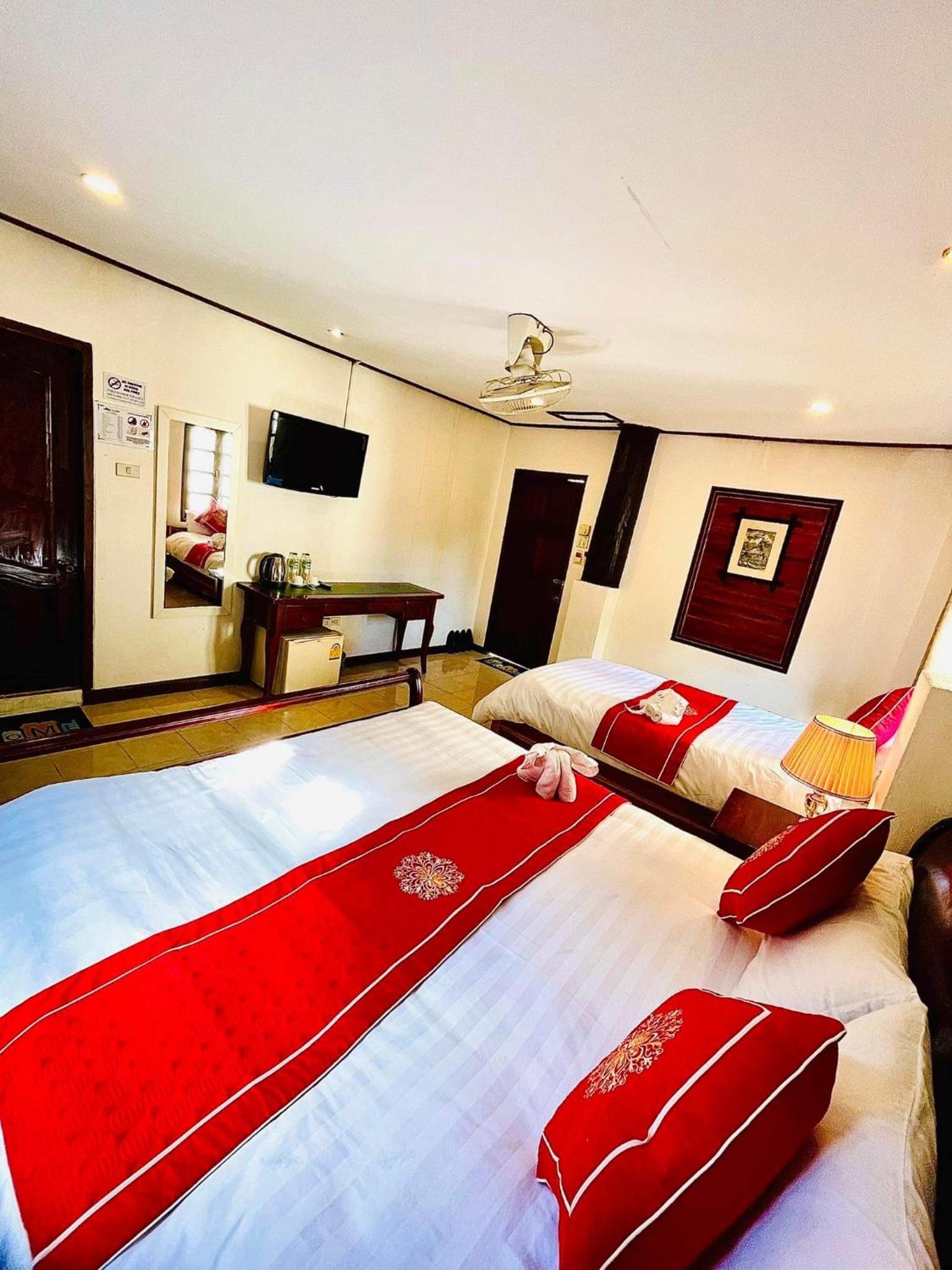 Deluxe Triple Room photo 2