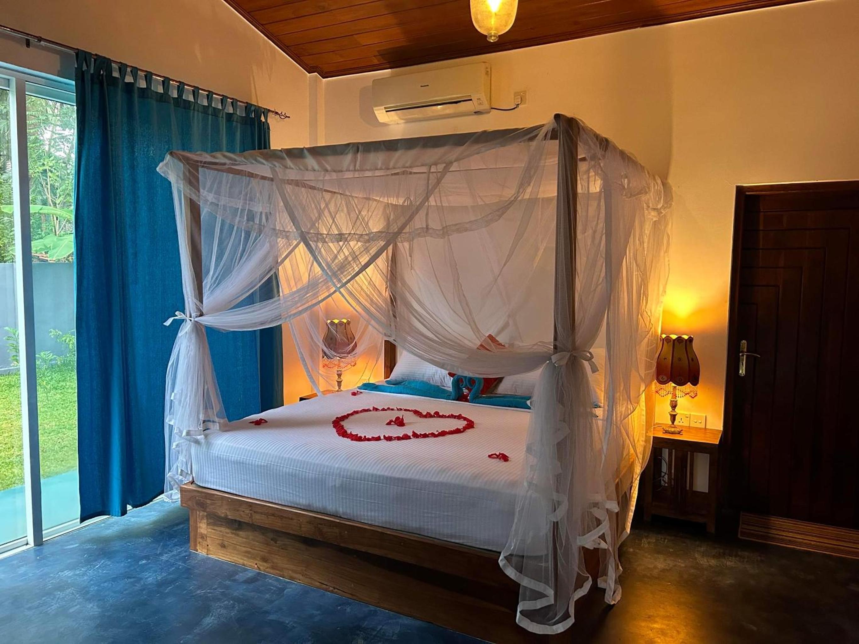 Deluxe Double Room with Outdoor Shower