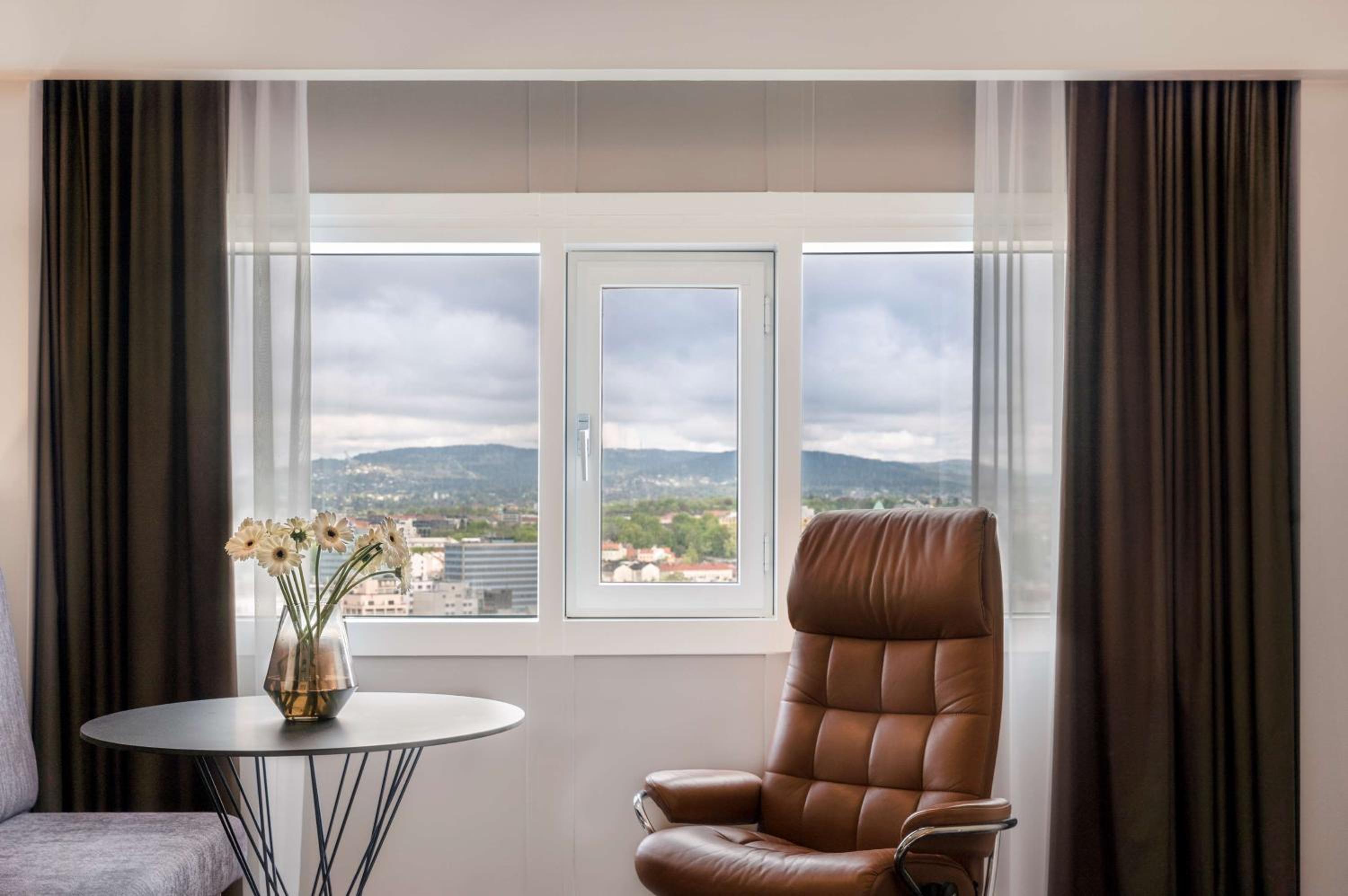 Superior Room with City View