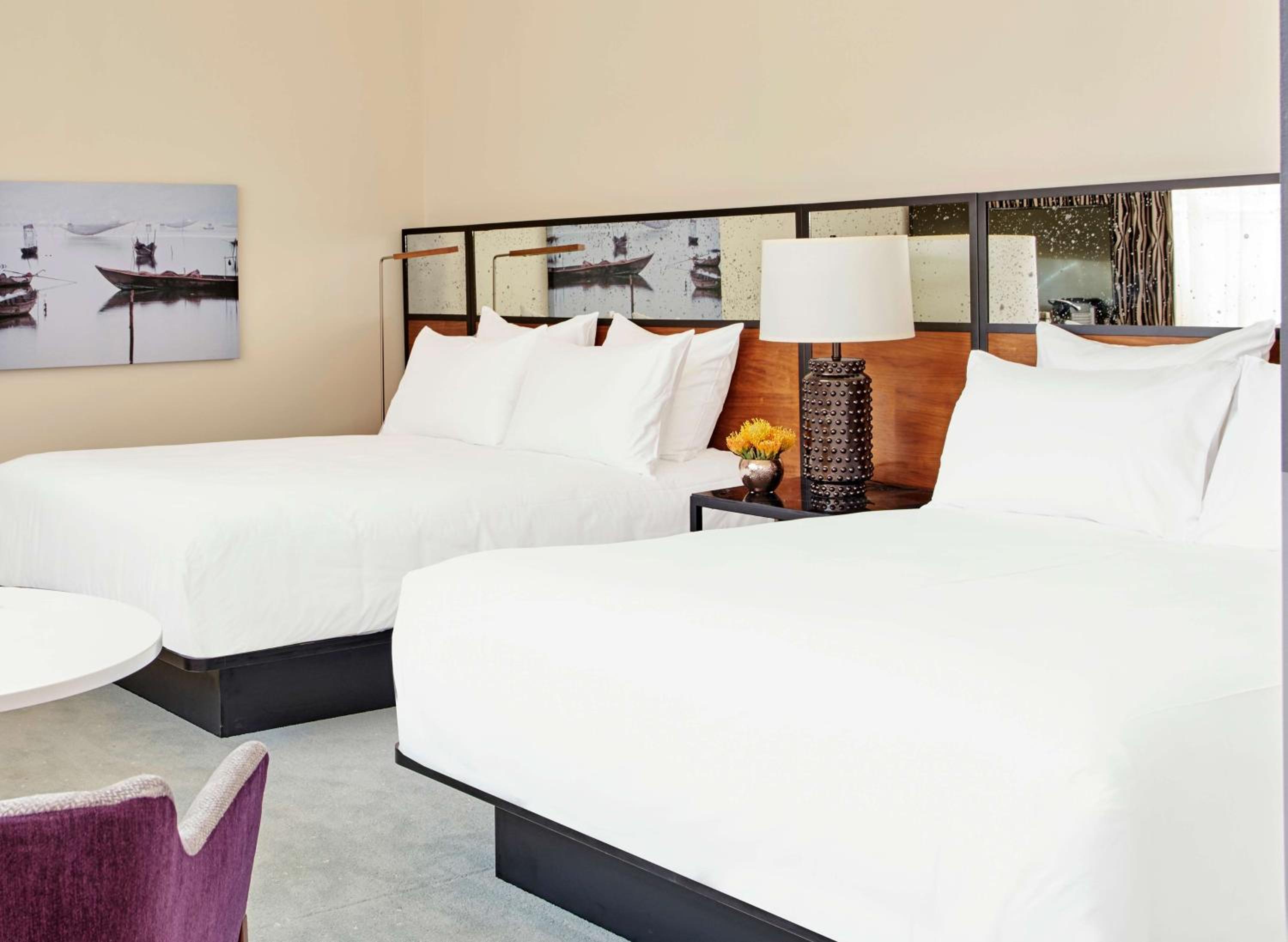 Deluxe Queen Room with Two Queen Beds photo 1