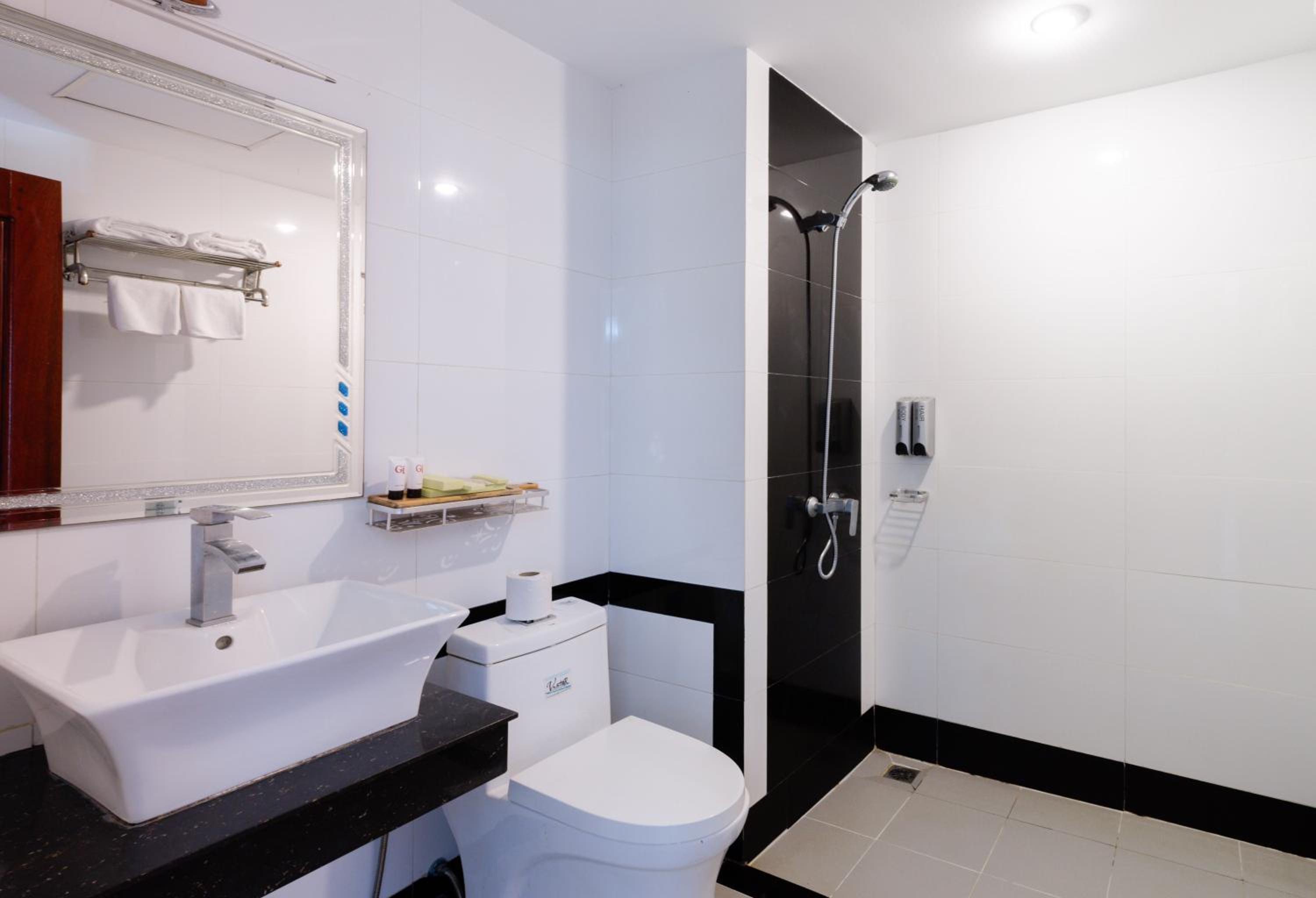 Deluxe Twin Room 4 Adults - Photo 6