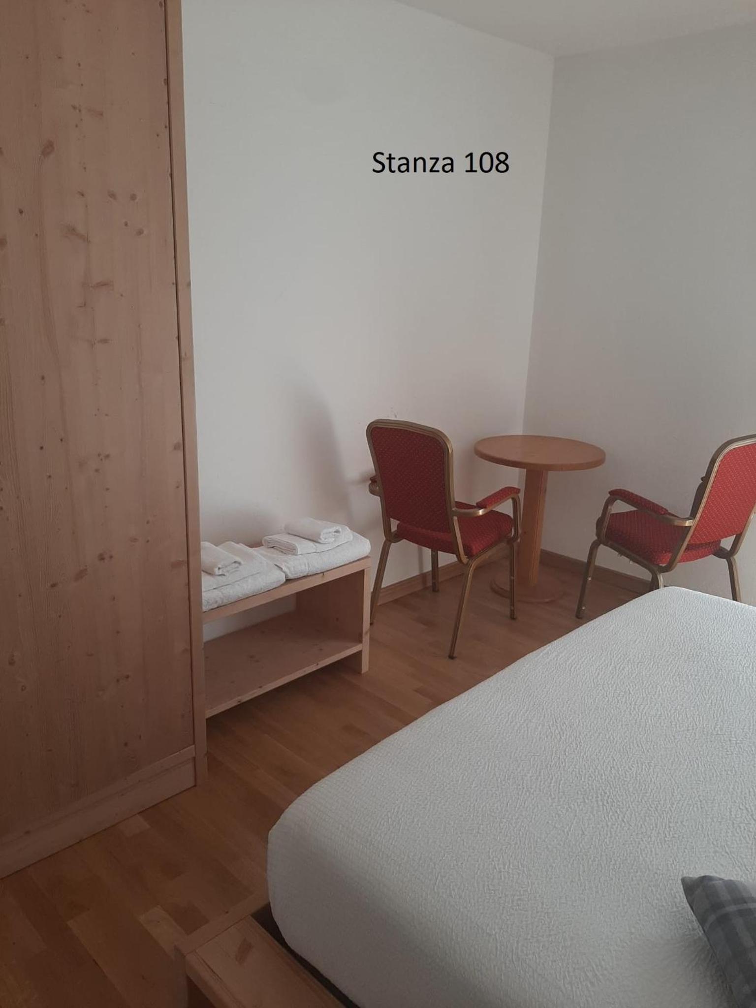 Standard Double Room - Photo 31