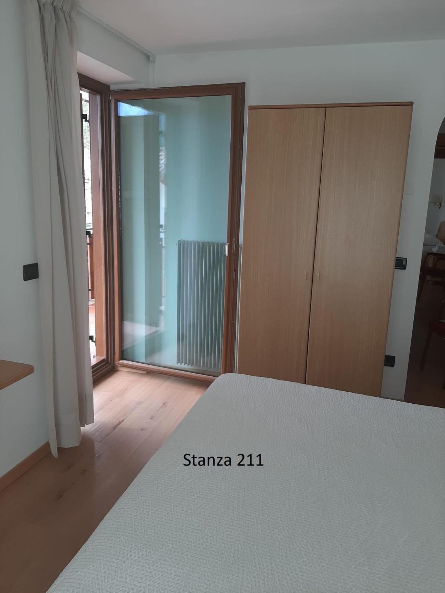 Standard Double Room - Photo 44