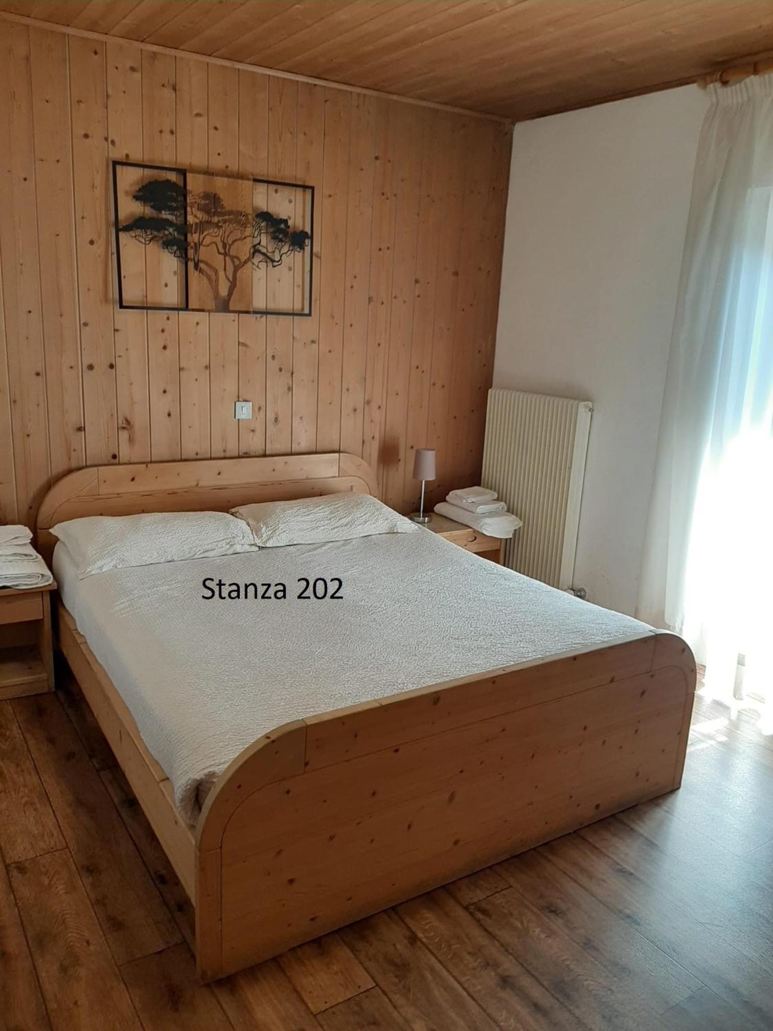 Budget Double Room - Photo 1