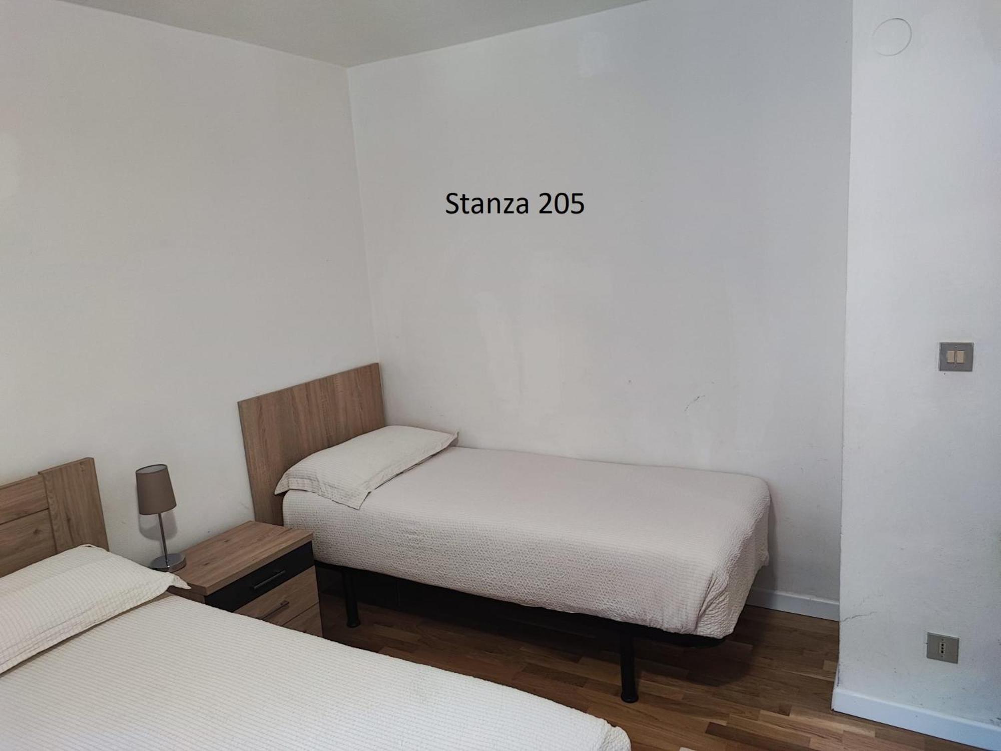 Standard Quadruple Room - Photo 23