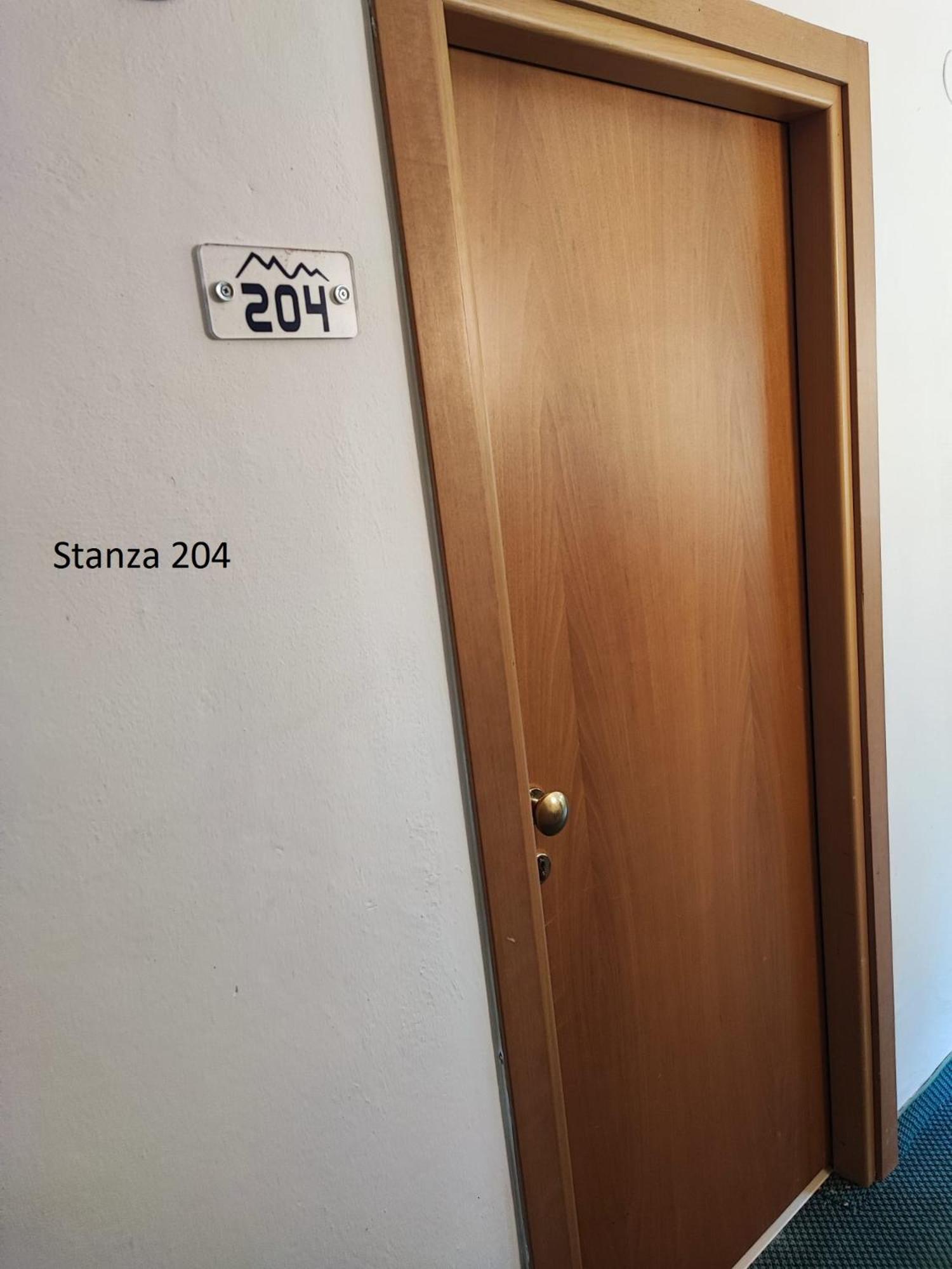 Standard Quadruple Room - Photo 22