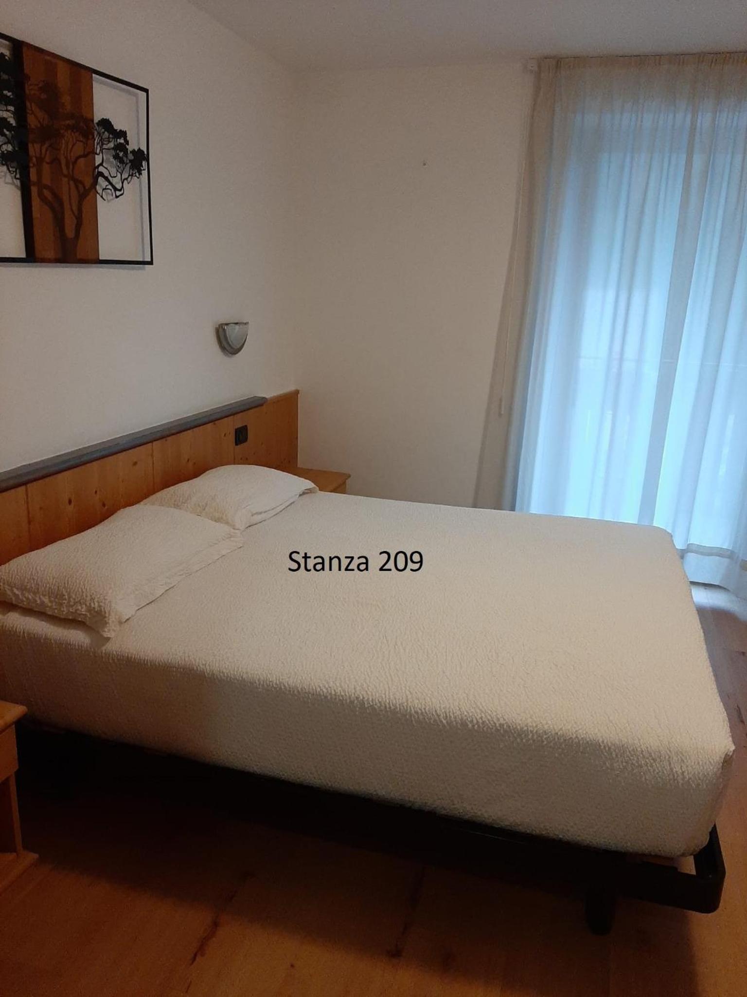 Standard Quadruple Room - Photo 40