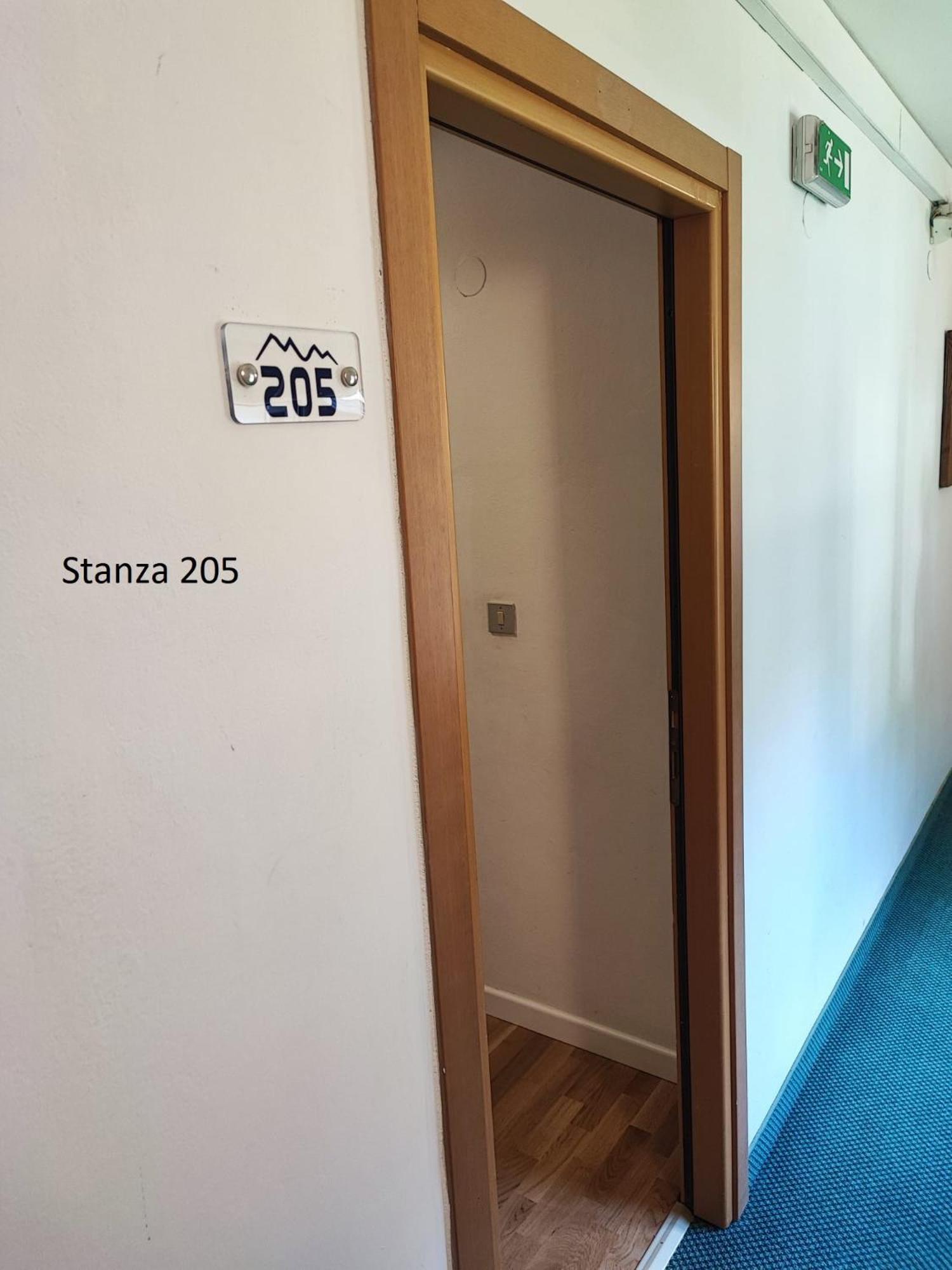 Standard Quadruple Room - Photo 46
