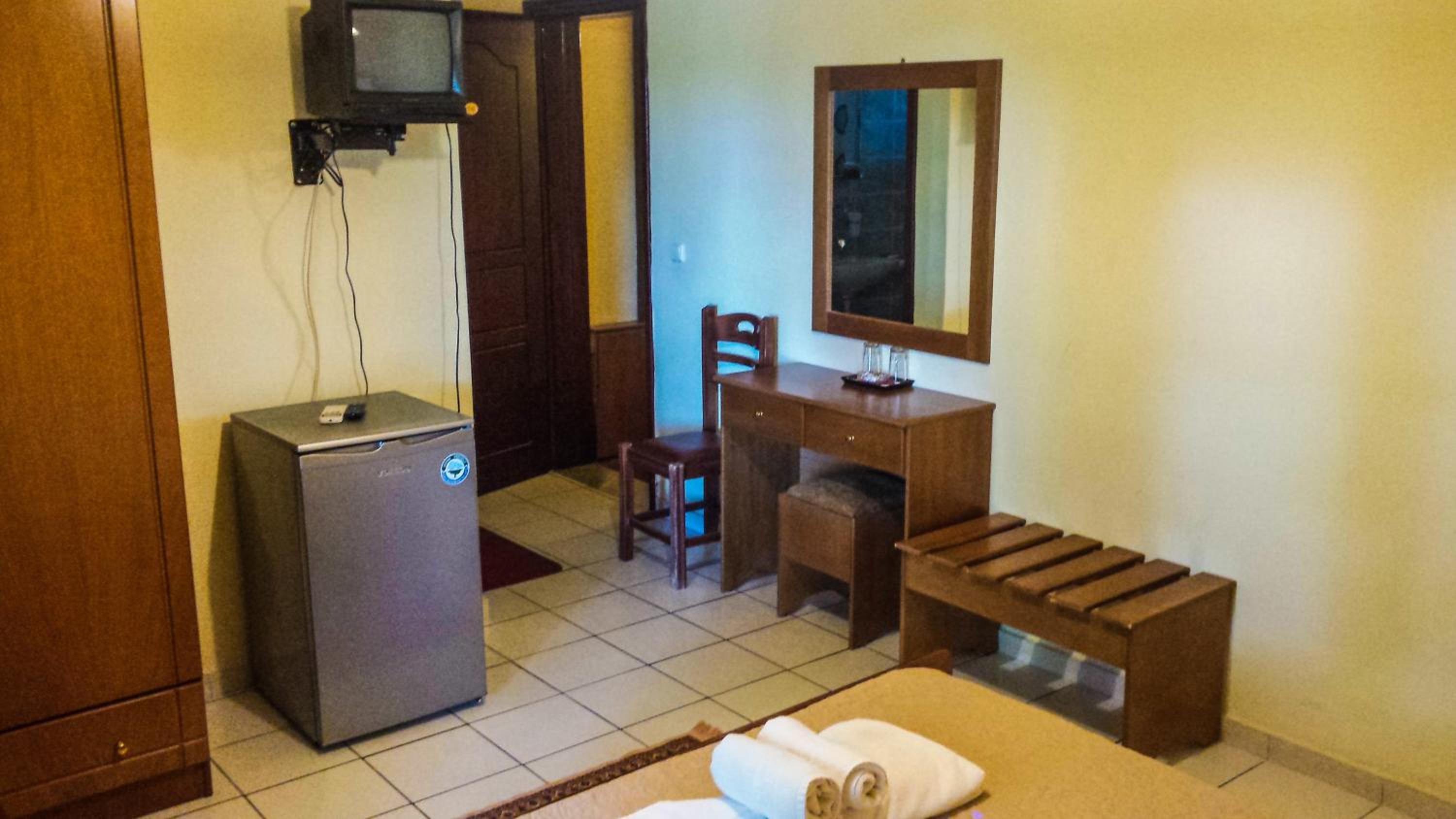 Double Room - Photo 1