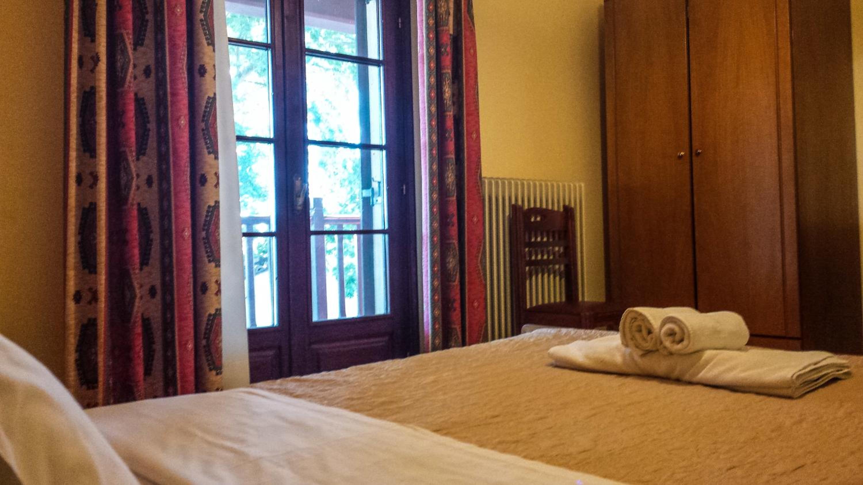 Double Room - Photo 6