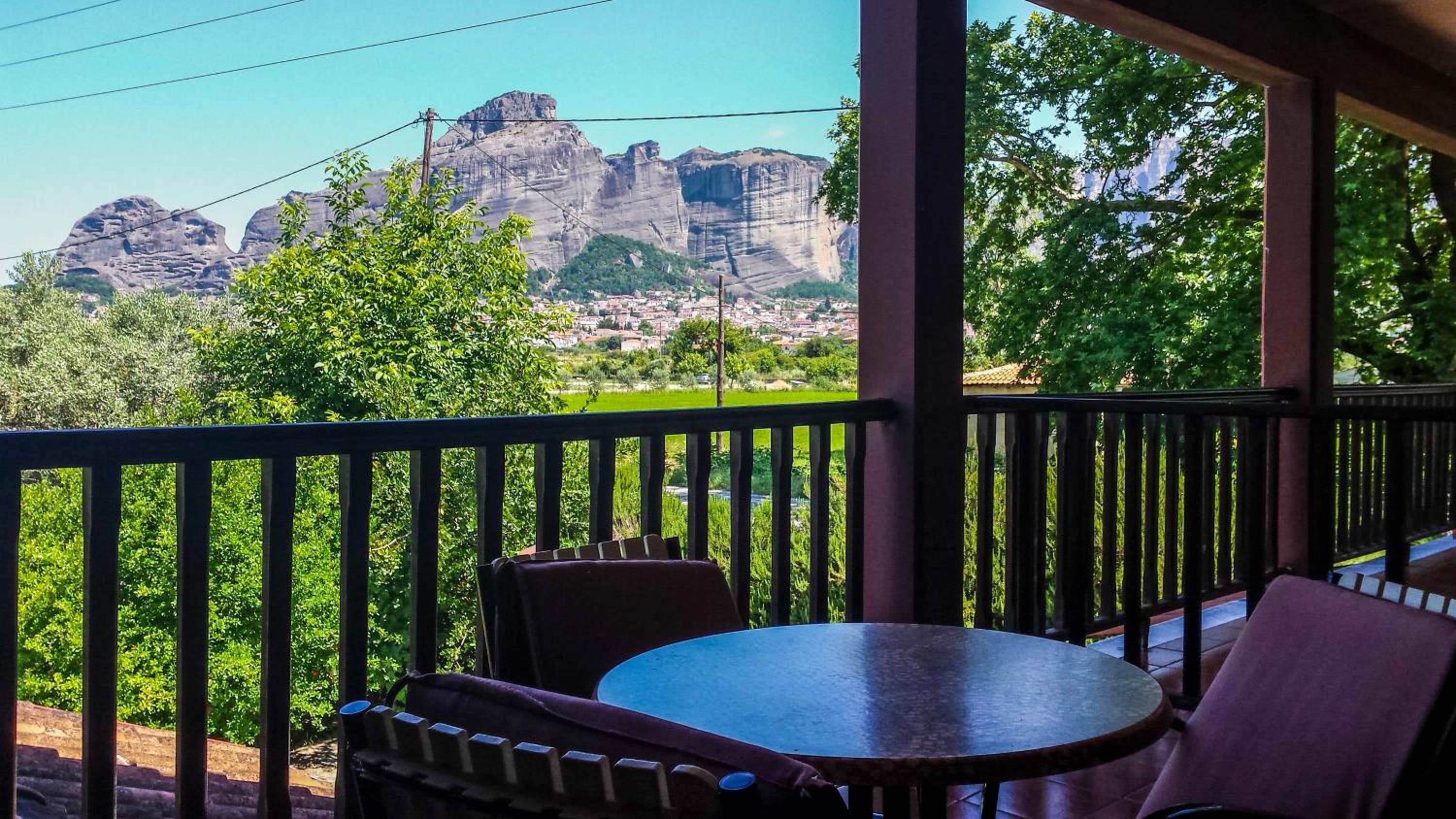 Triple Room with Meteora View - Photo 4