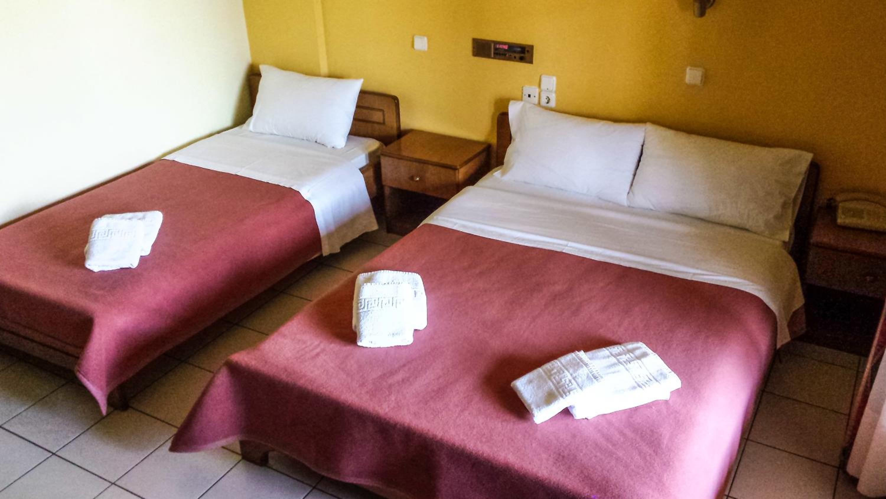 Triple Room with Meteora View - Photo 5