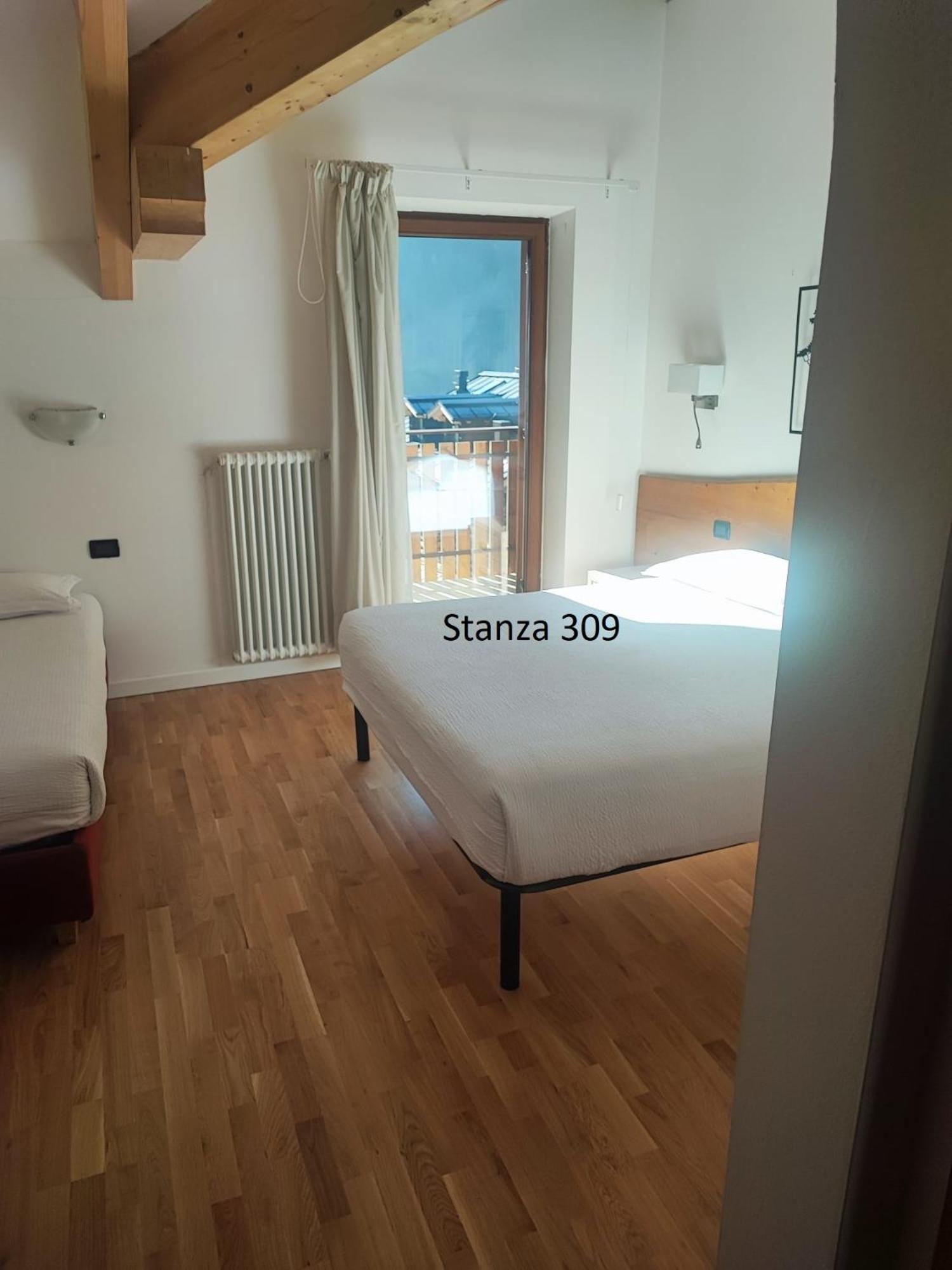 Basic Triple Room - Photo 24
