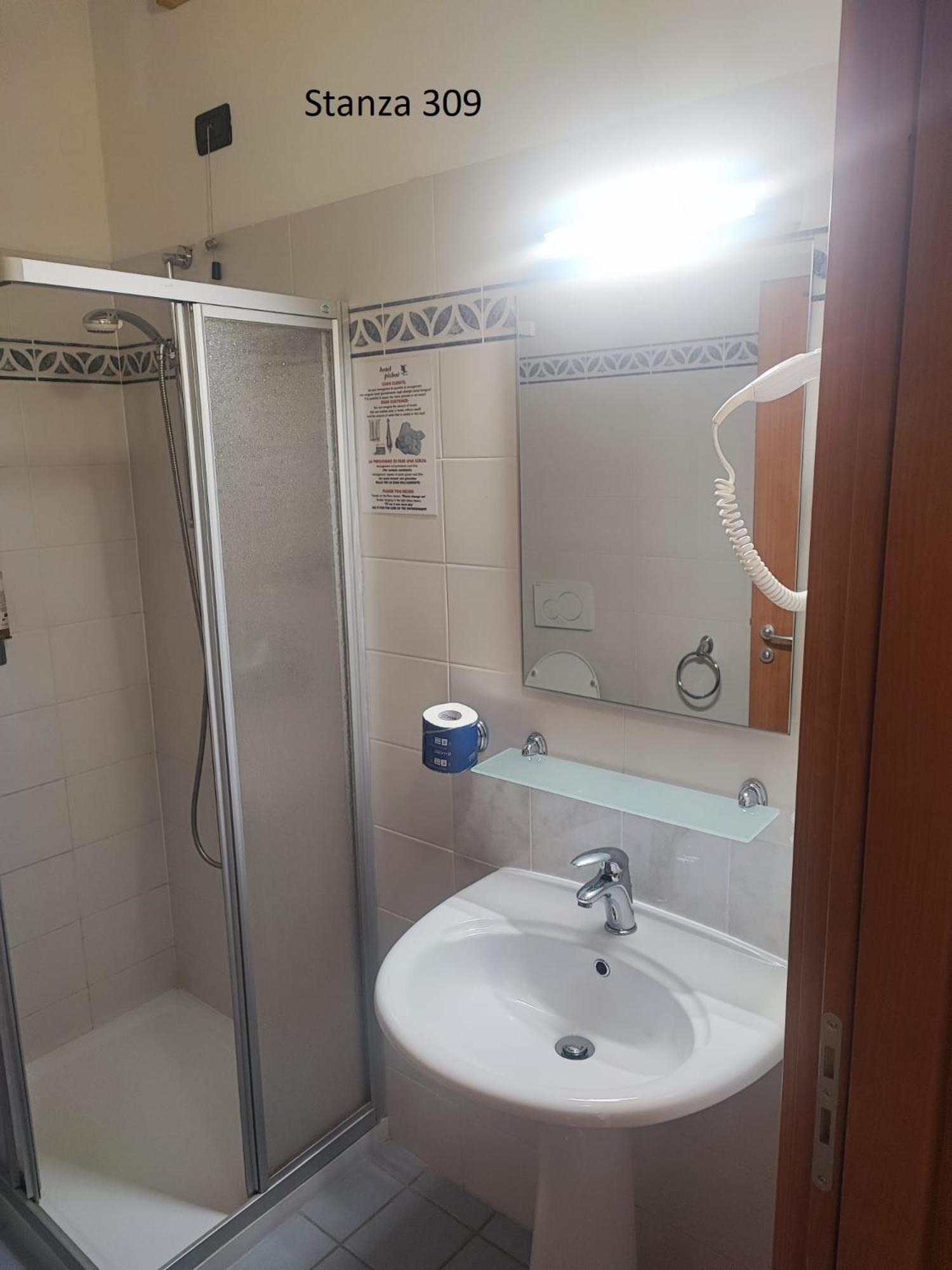 Basic Triple Room - Photo 7