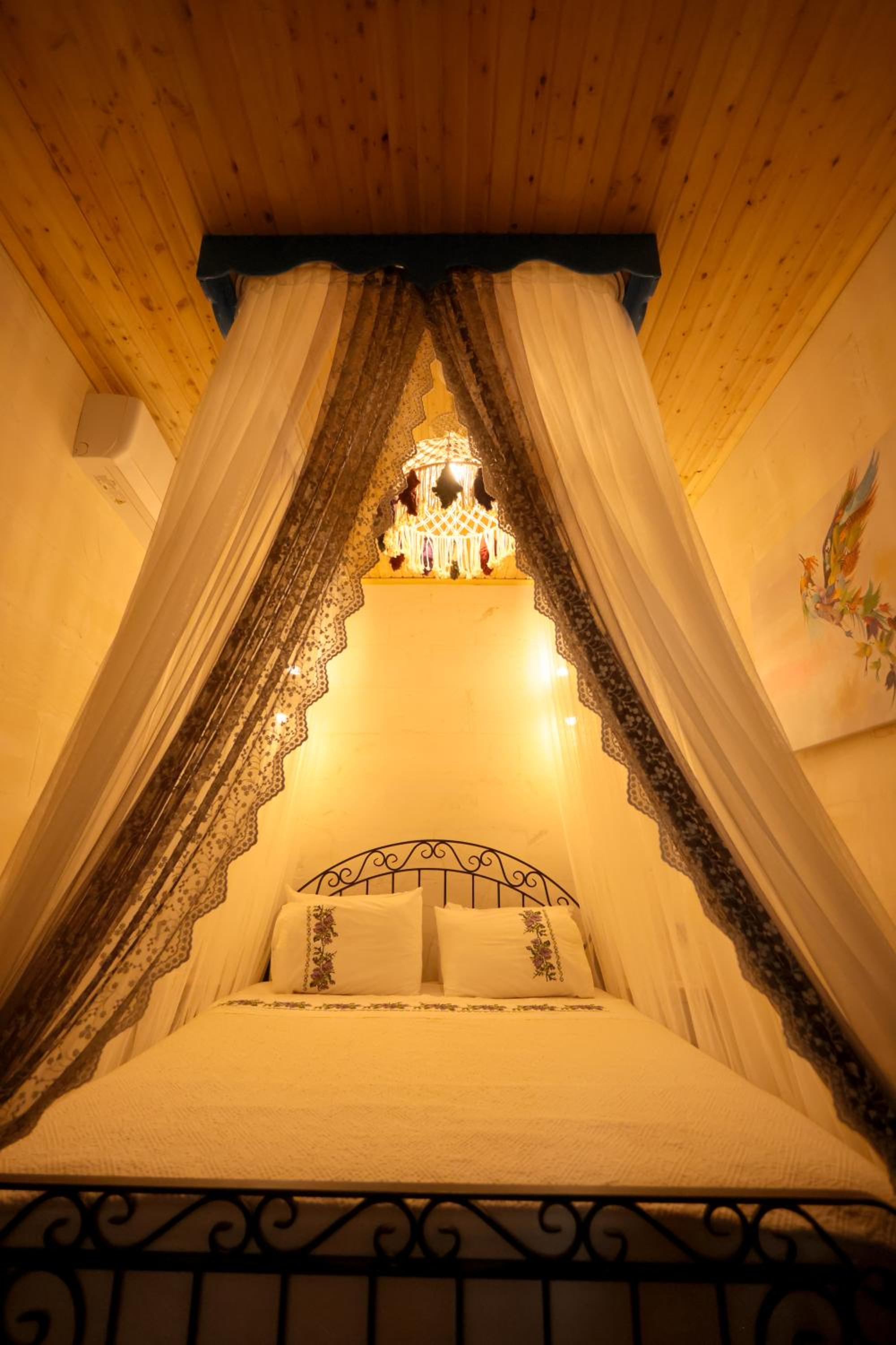 Double Room with Garden View - Photo 17