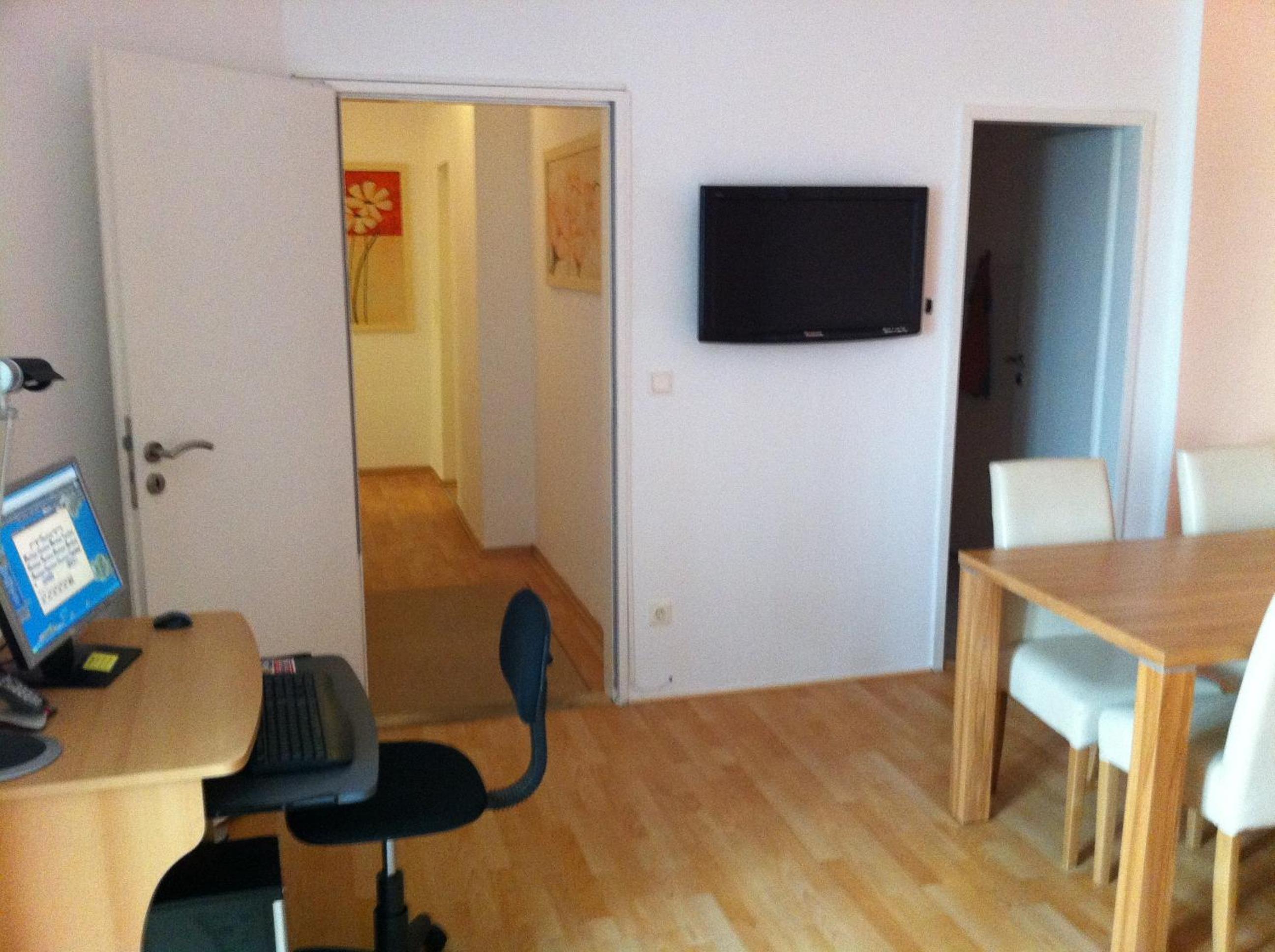 Standard Two-Bedroom Apartment photo 2