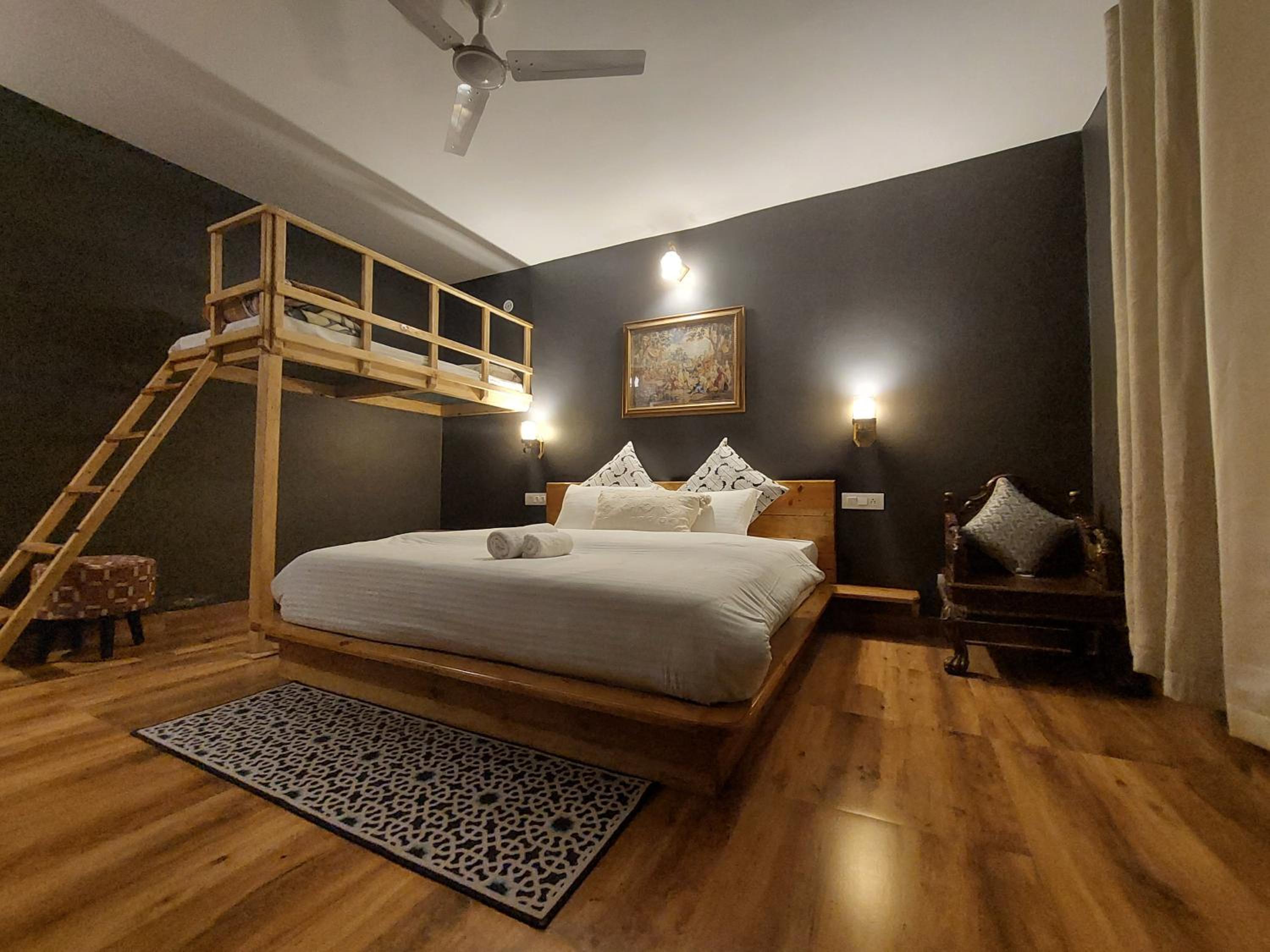 Superior Villa photo 1