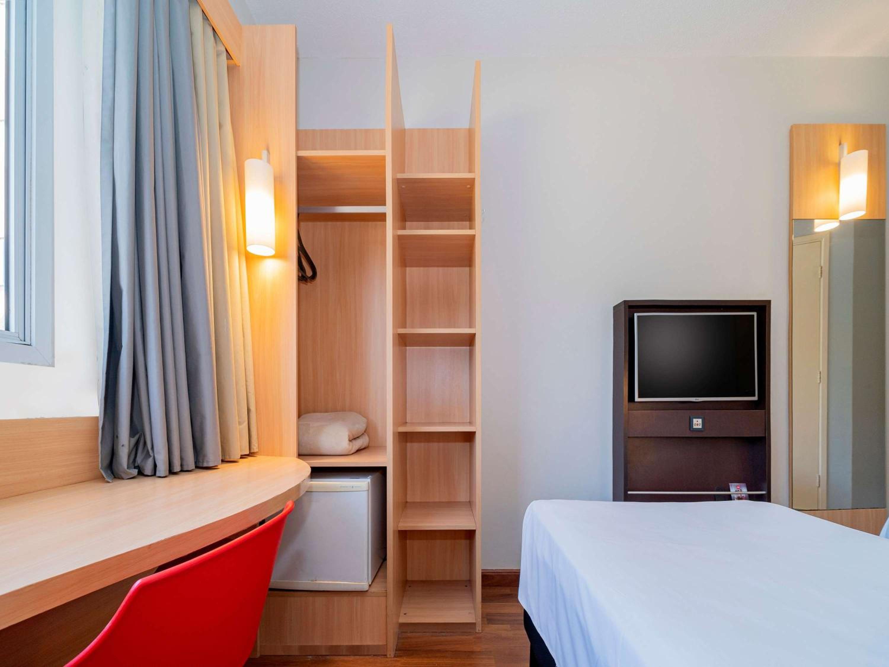 Standard Double Room photo 2