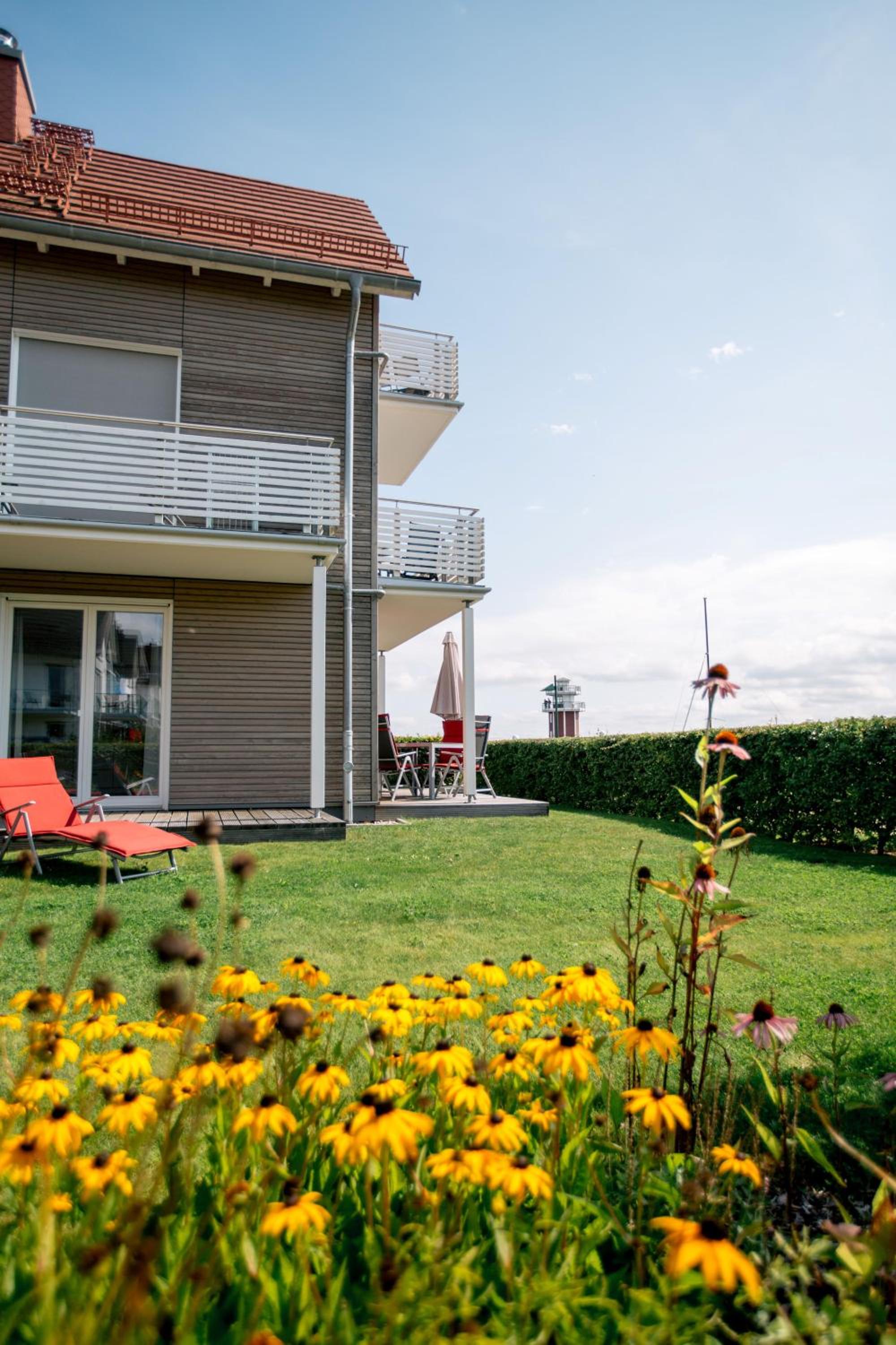 Apartment with Lake View photo 3
