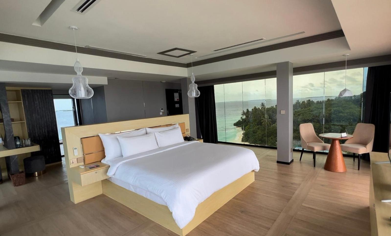 Panoramic Sea View Penthouse - Photo 2