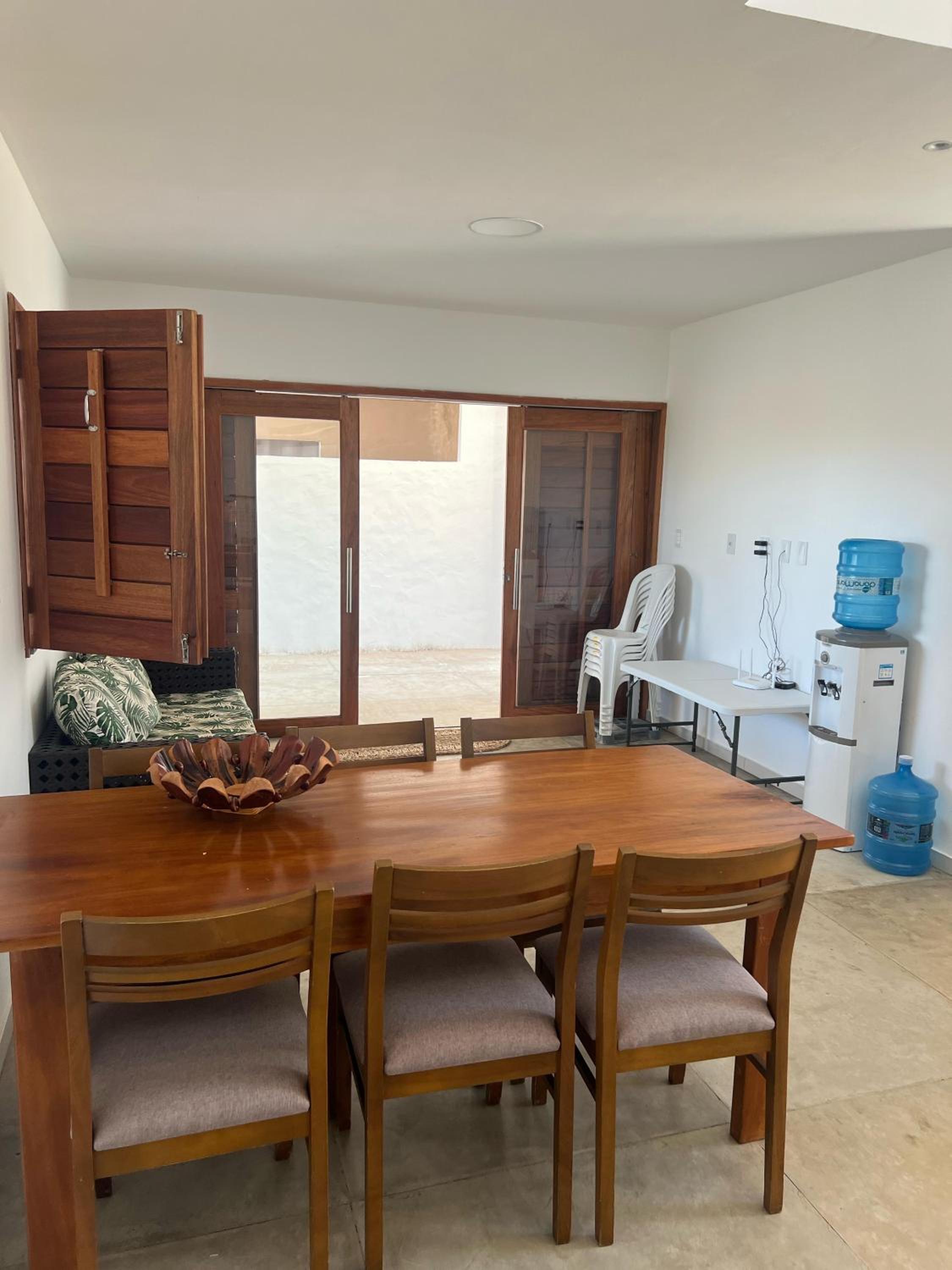 Four-Bedroom House photo 2