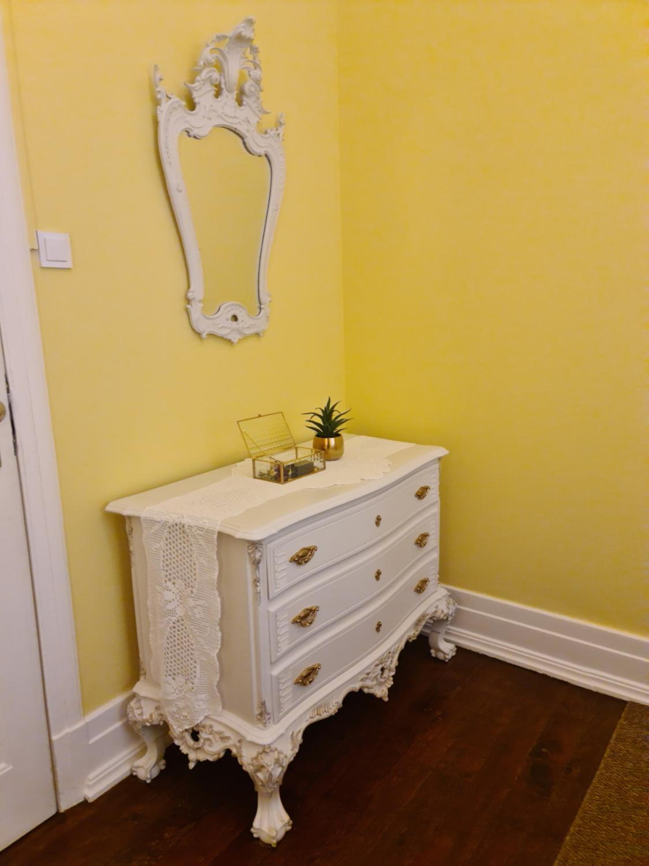 Deluxe Room - Photo 2