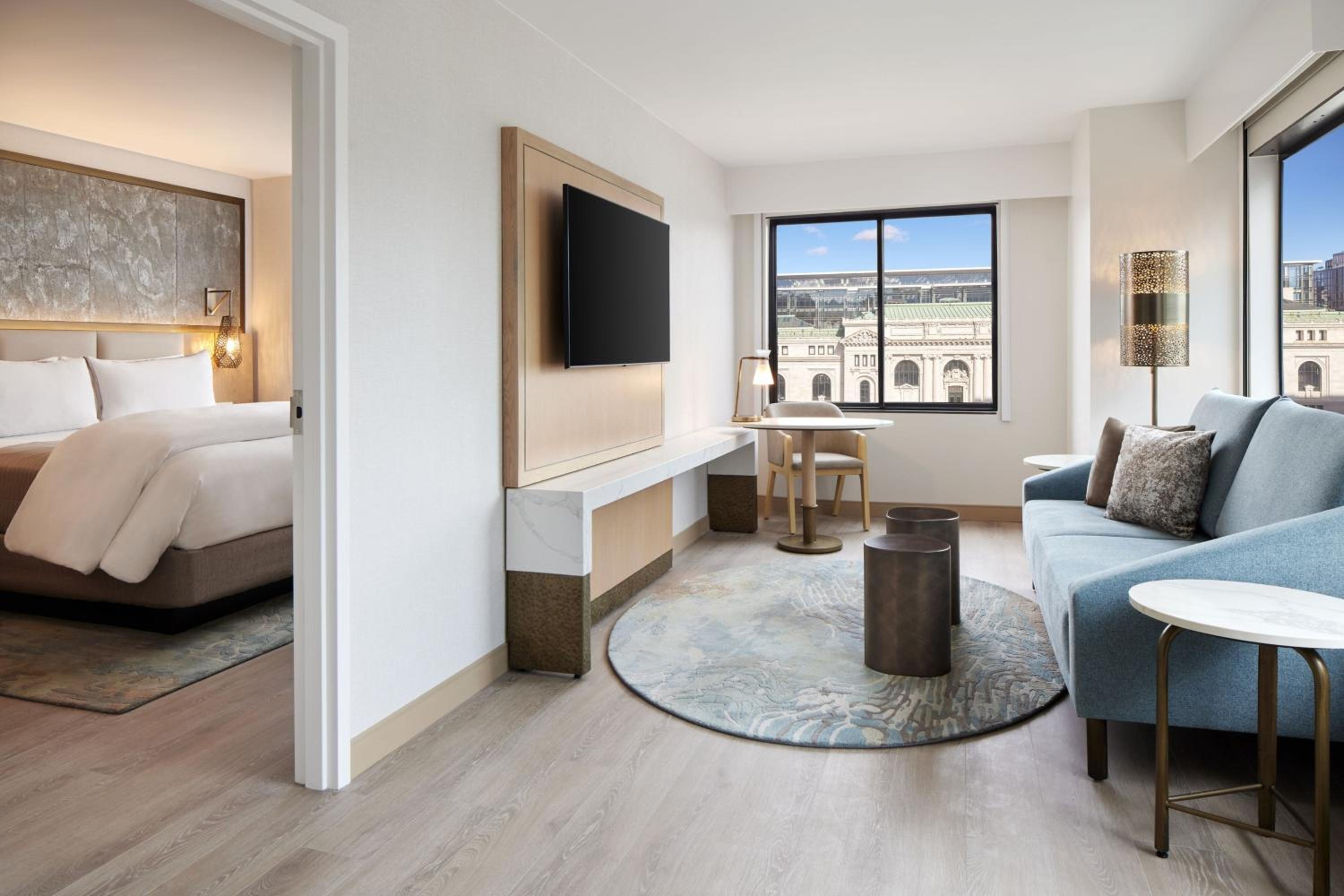 Premier One-Bedroom Suite with King or Twin Beds