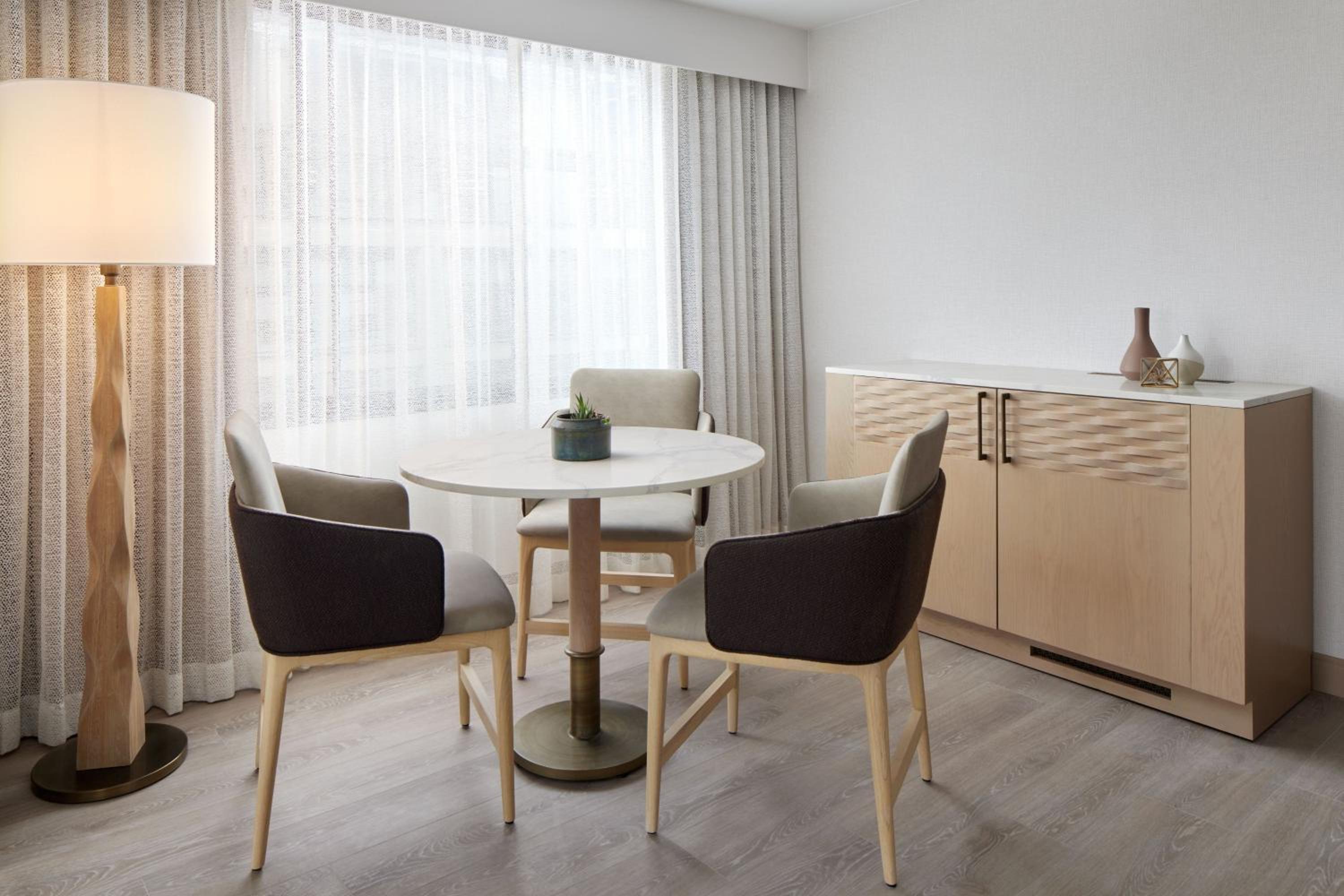 Premier One-Bedroom Suite with King or Twin Beds