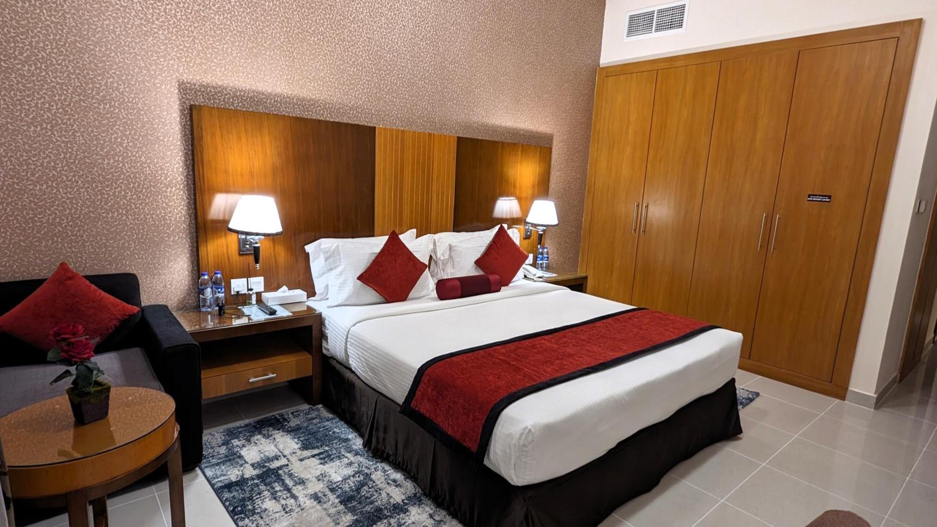 Two-Bedroom Suite photo 1