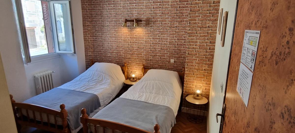 Triple Room - Photo 2