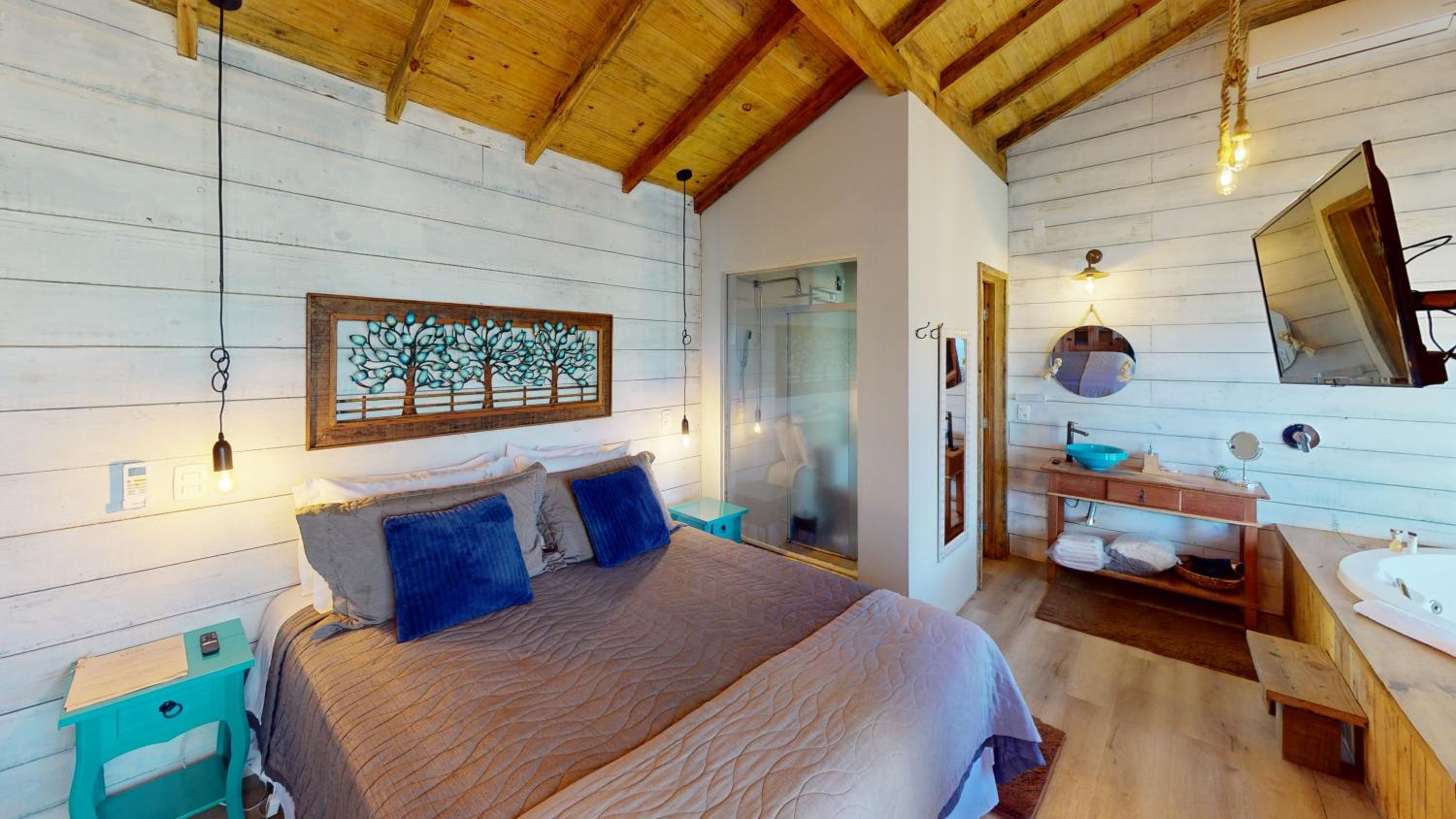 Double Room with Spa Bath - Photo 3