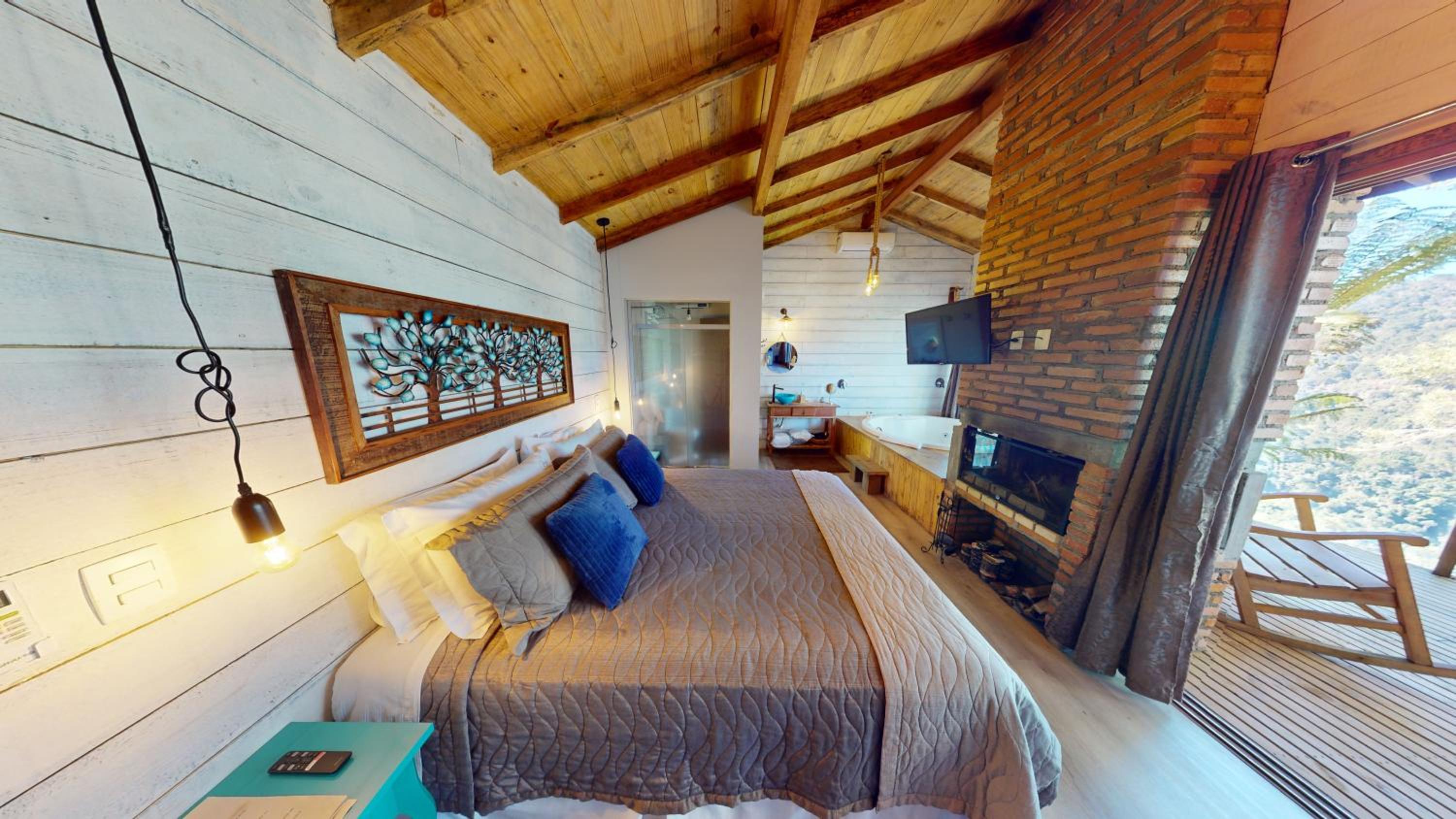 Double Room with Spa Bath - Photo 8