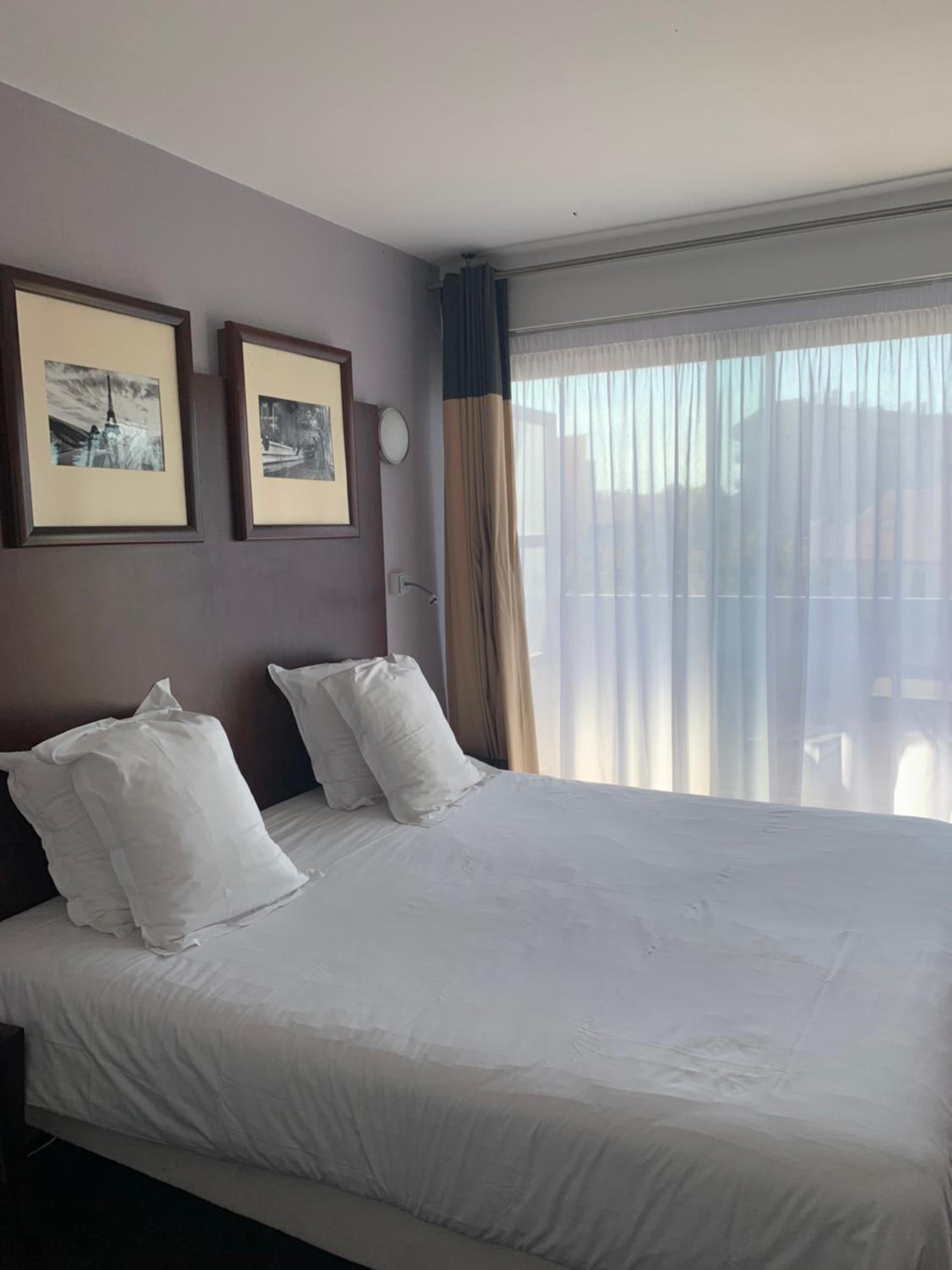 Double Room with Balcony - Photo 1