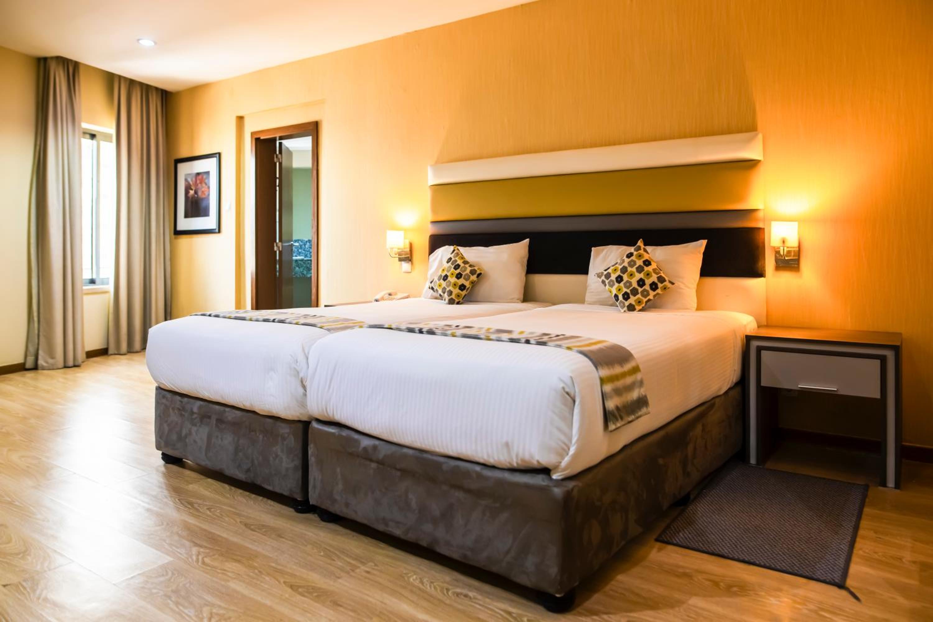 Standard Twin Room photo 2