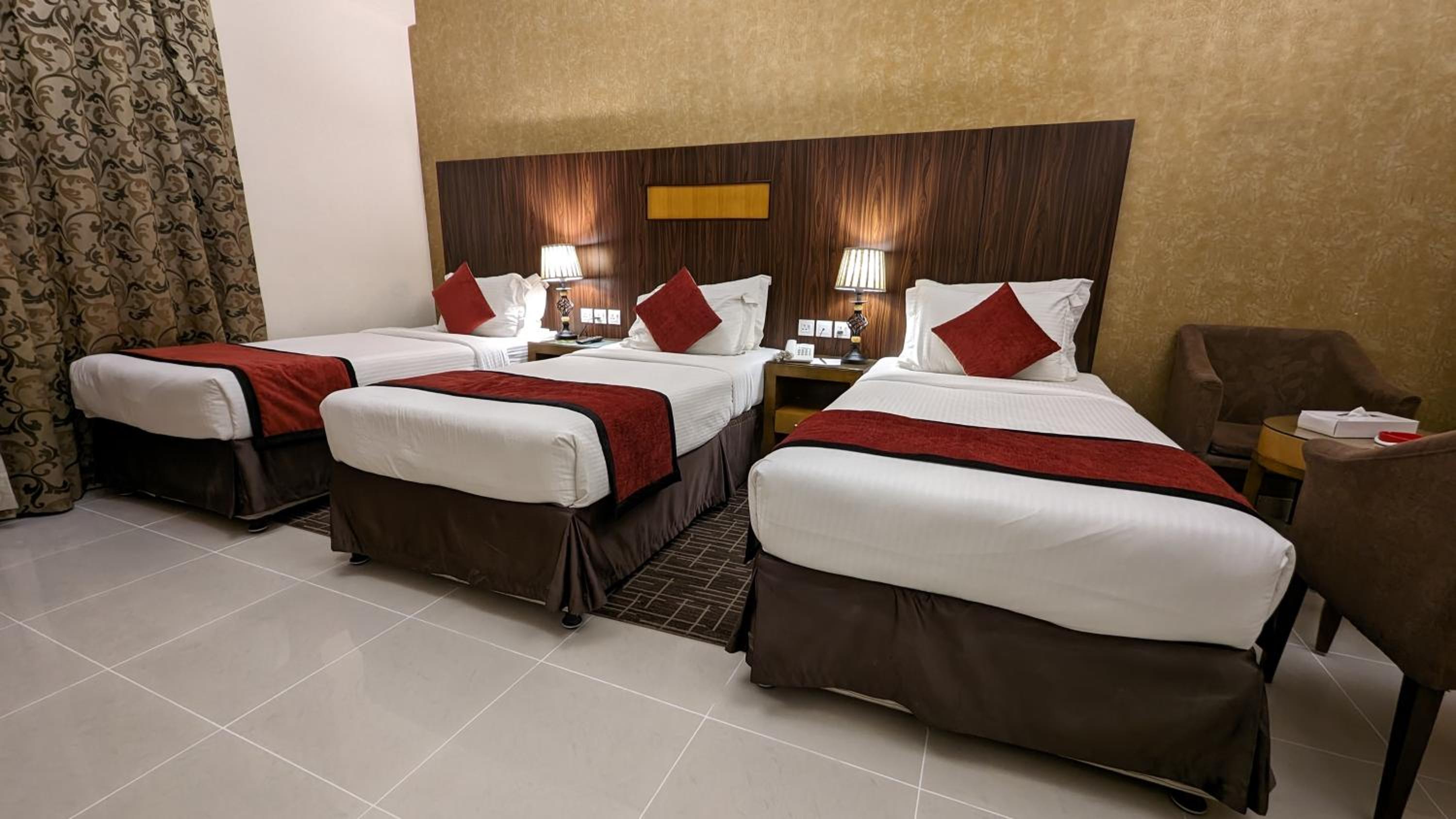 Standard Triple Room photo 3