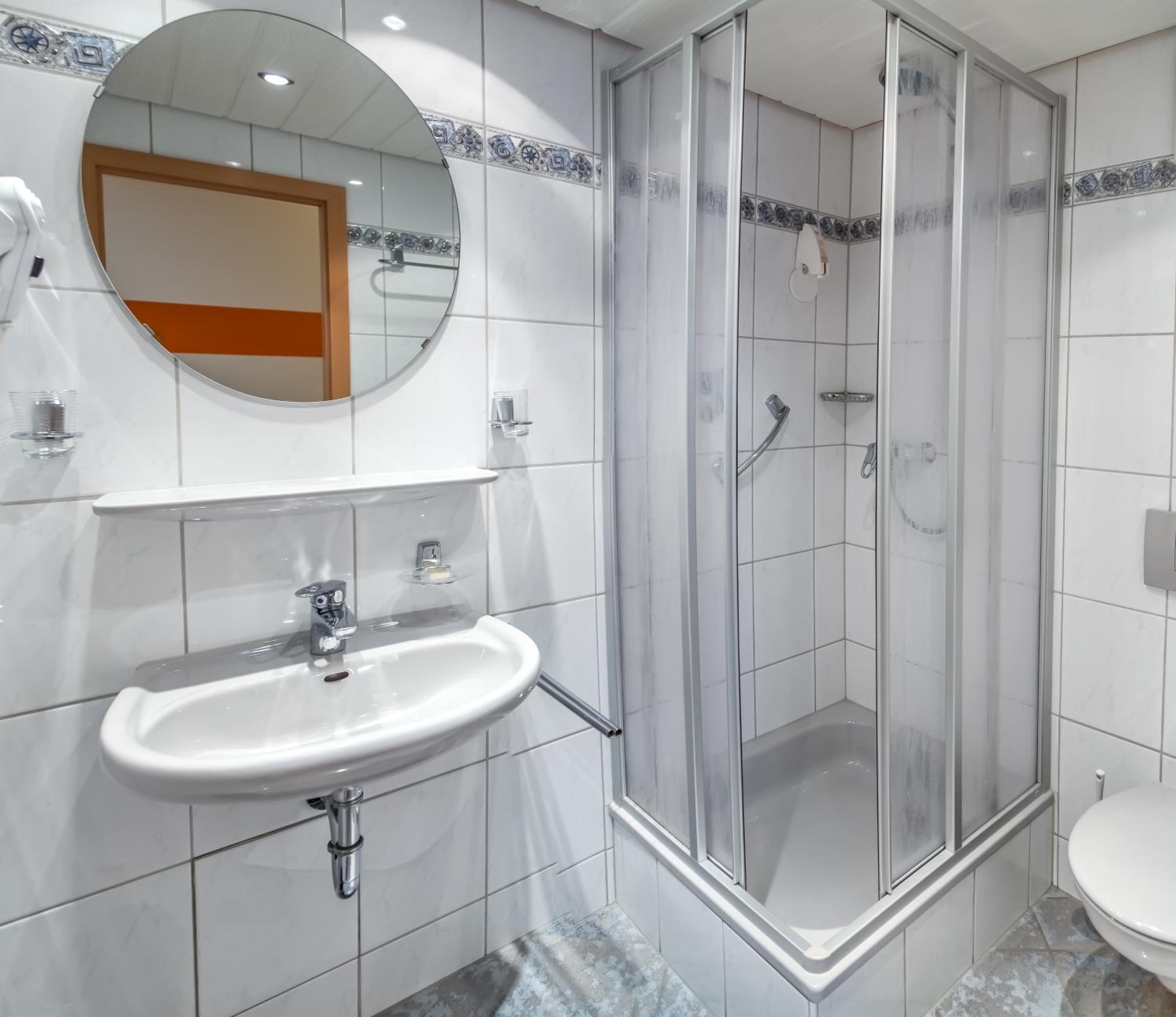 Double Room - Photo 9