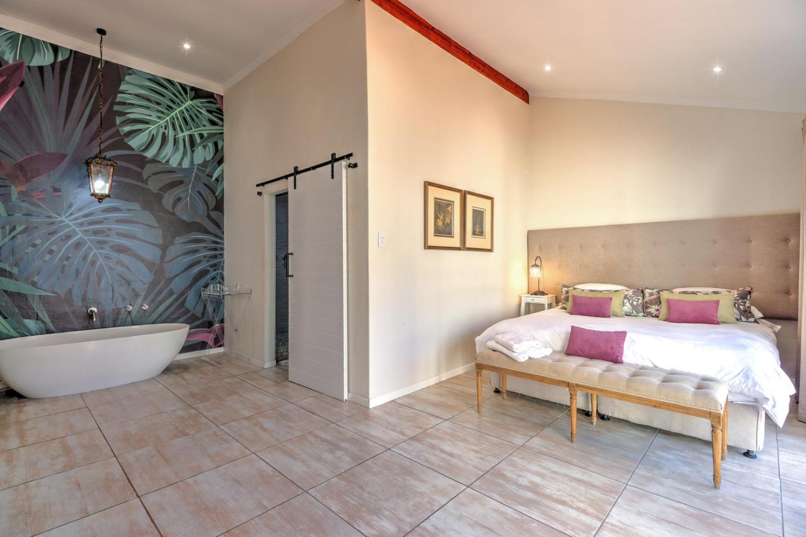 King Room Comfort - Photo 2