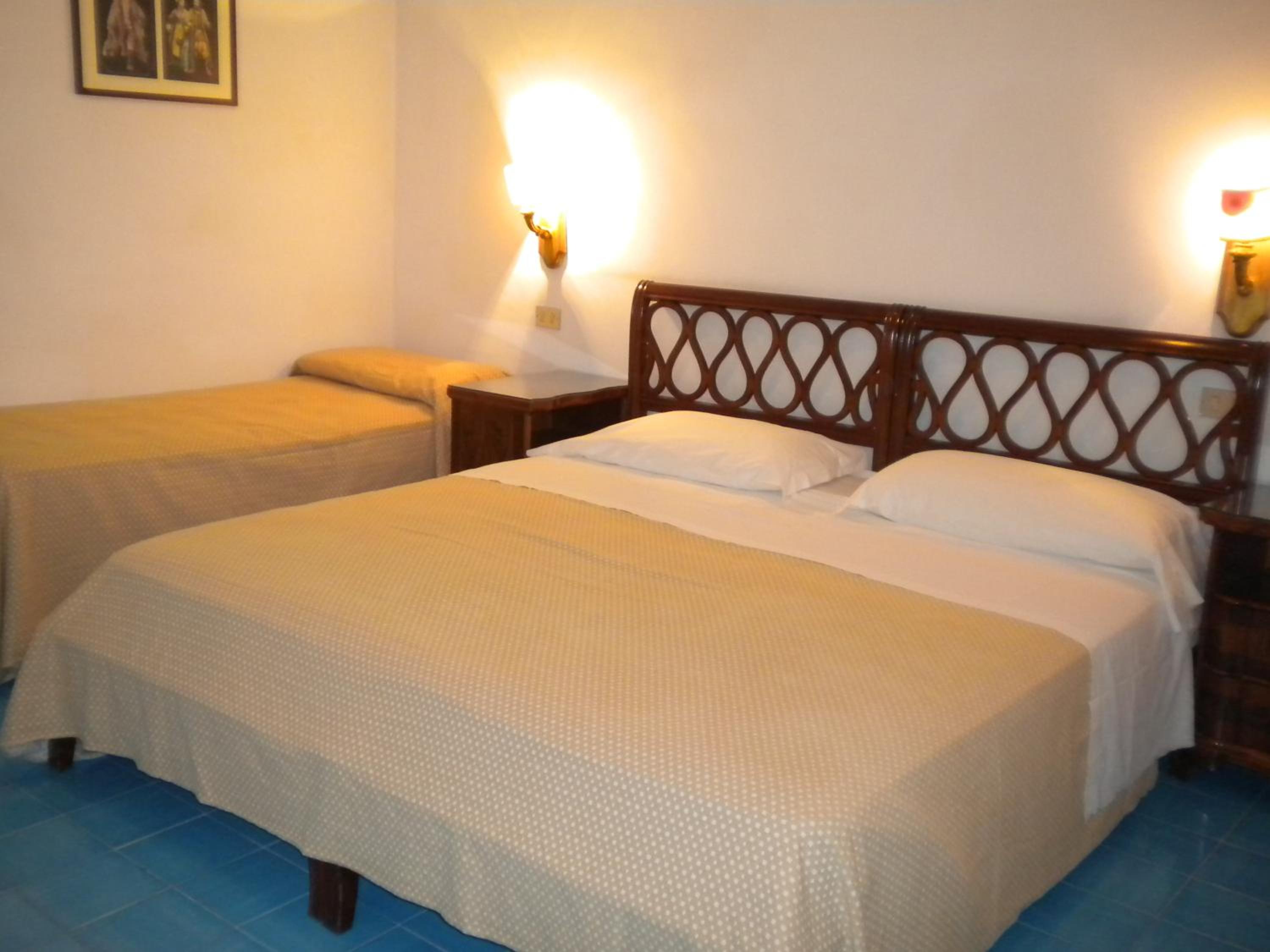Habitación Triple Clásica