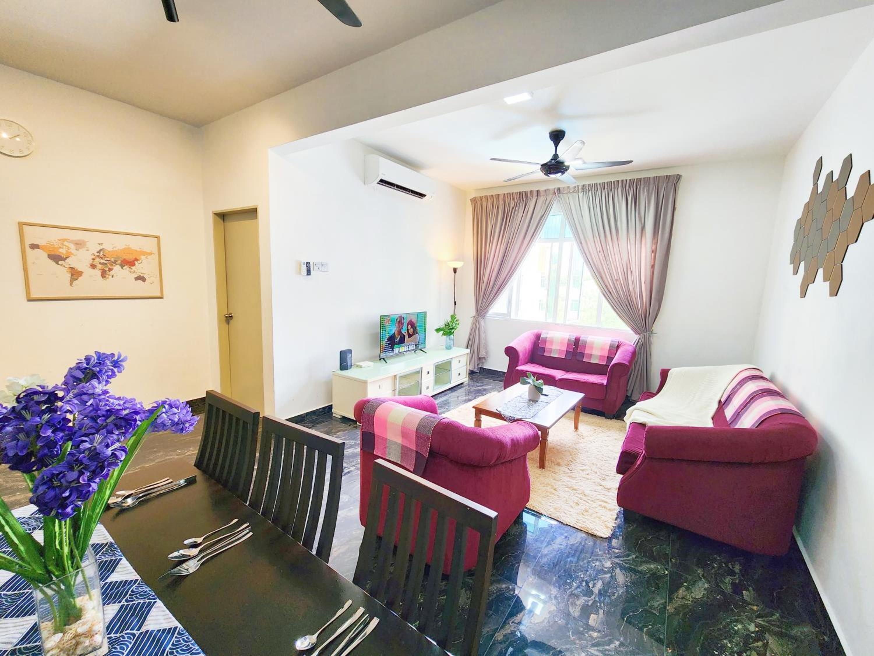 Apartment With Pool View  photo 2