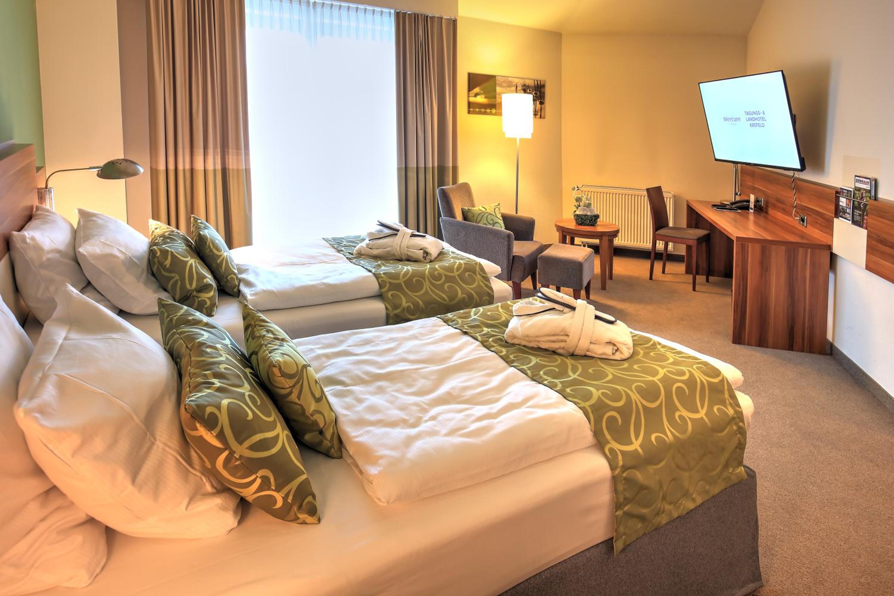 Superior Twin Room - Photo 8