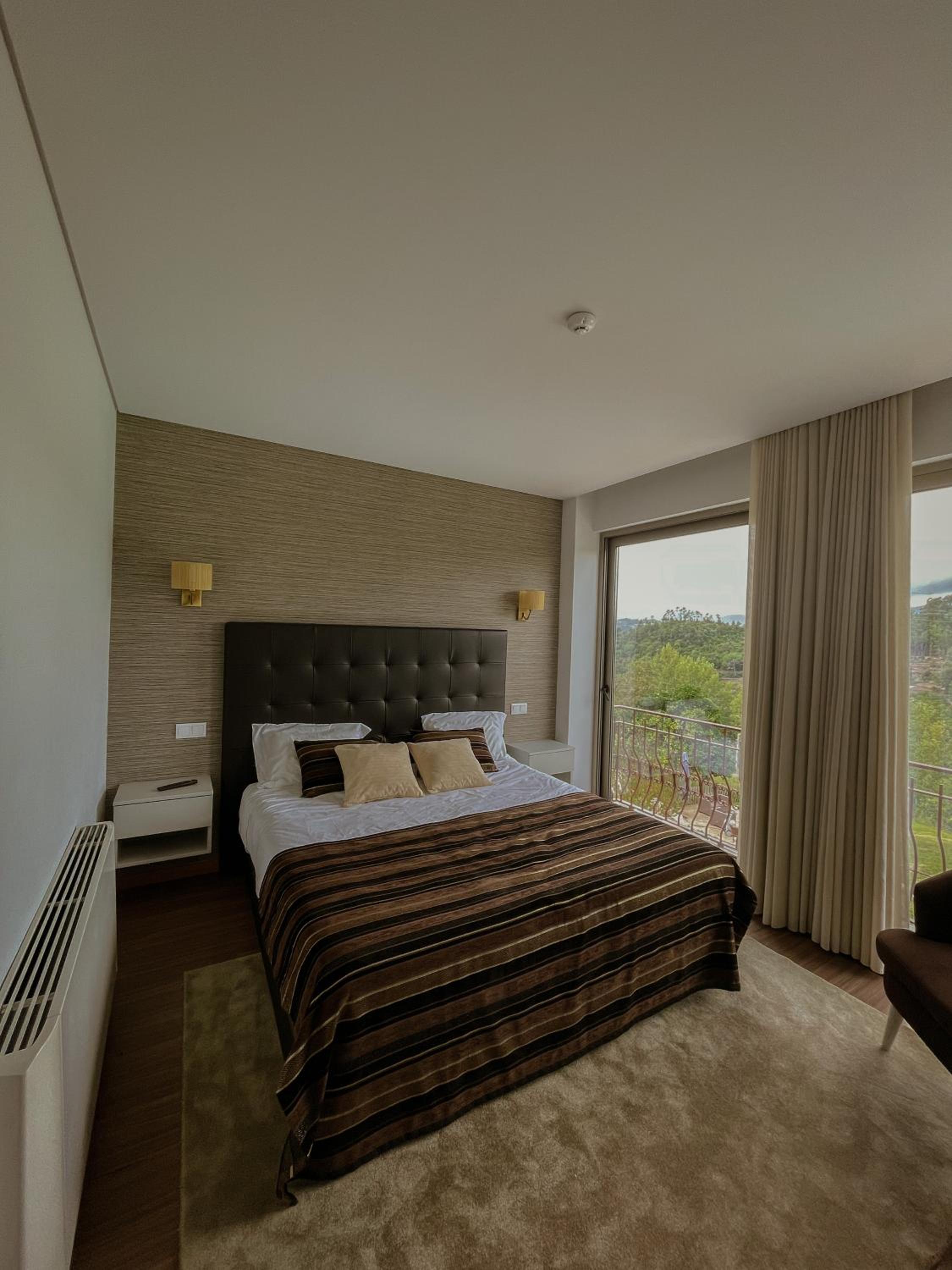 Double Room With Mountain View