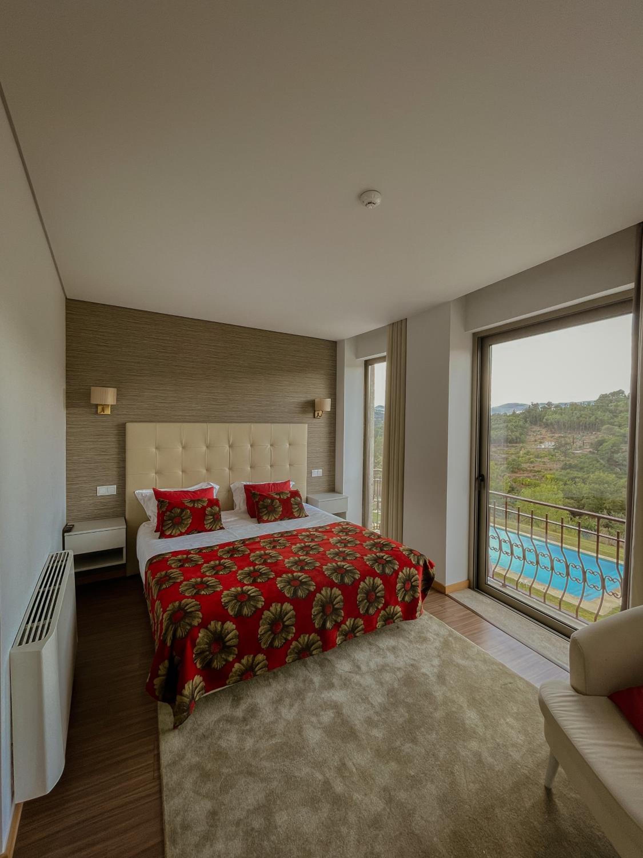 Double Room with Mountain View