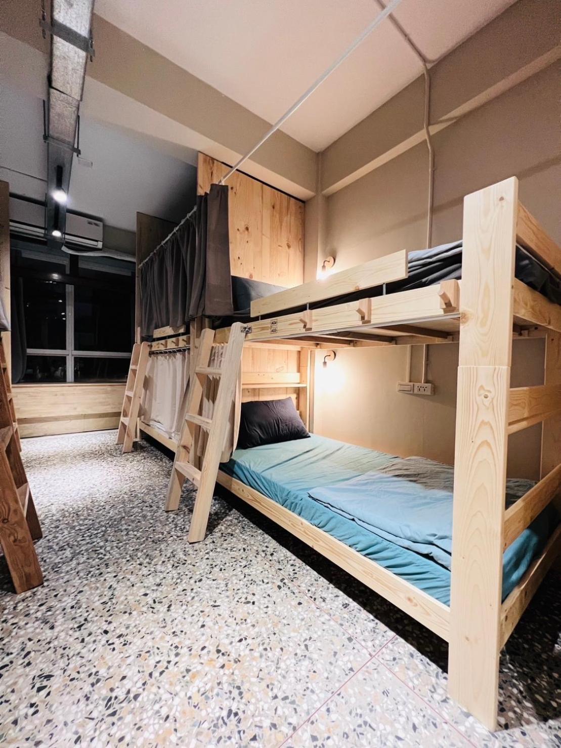 Bunk Bed in Mixed Dormitory Room photo 2