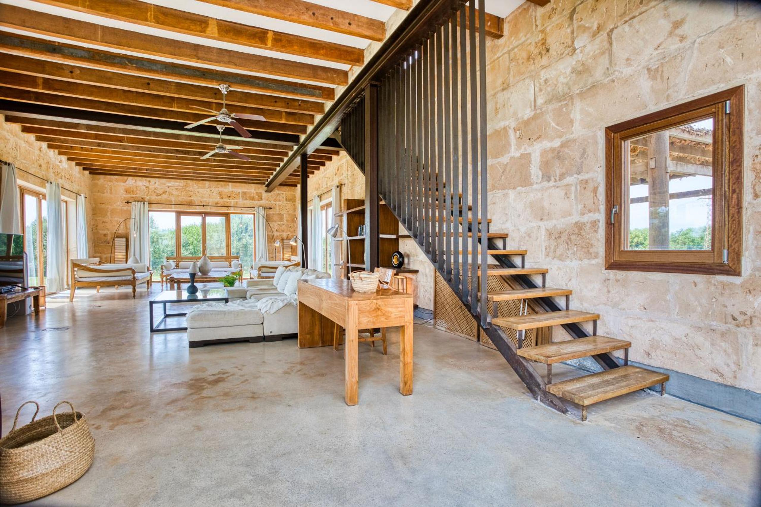 Casa de cuatro habitaciones