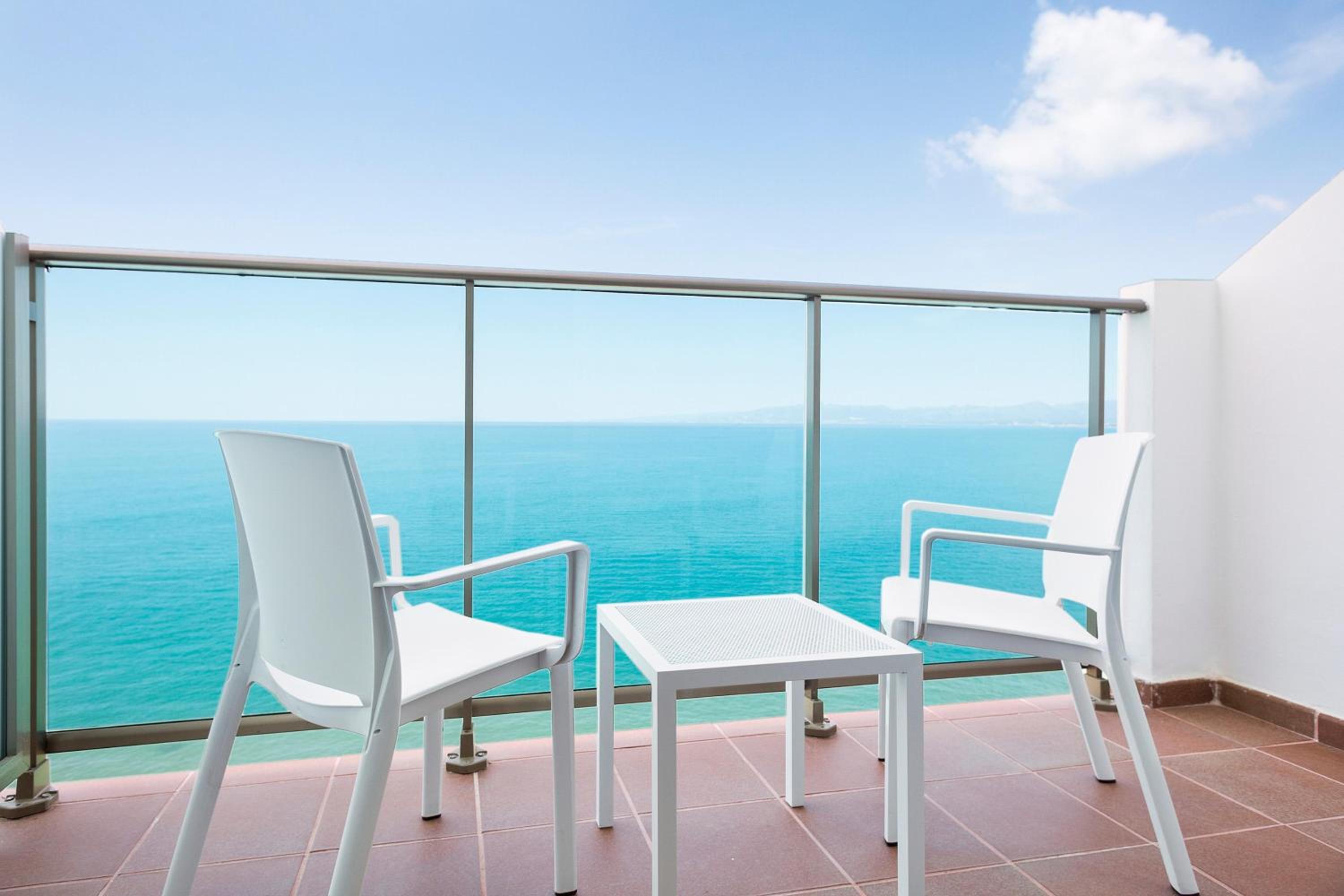 Standard Double Room with Sea View (2 Adults) - Photo 4