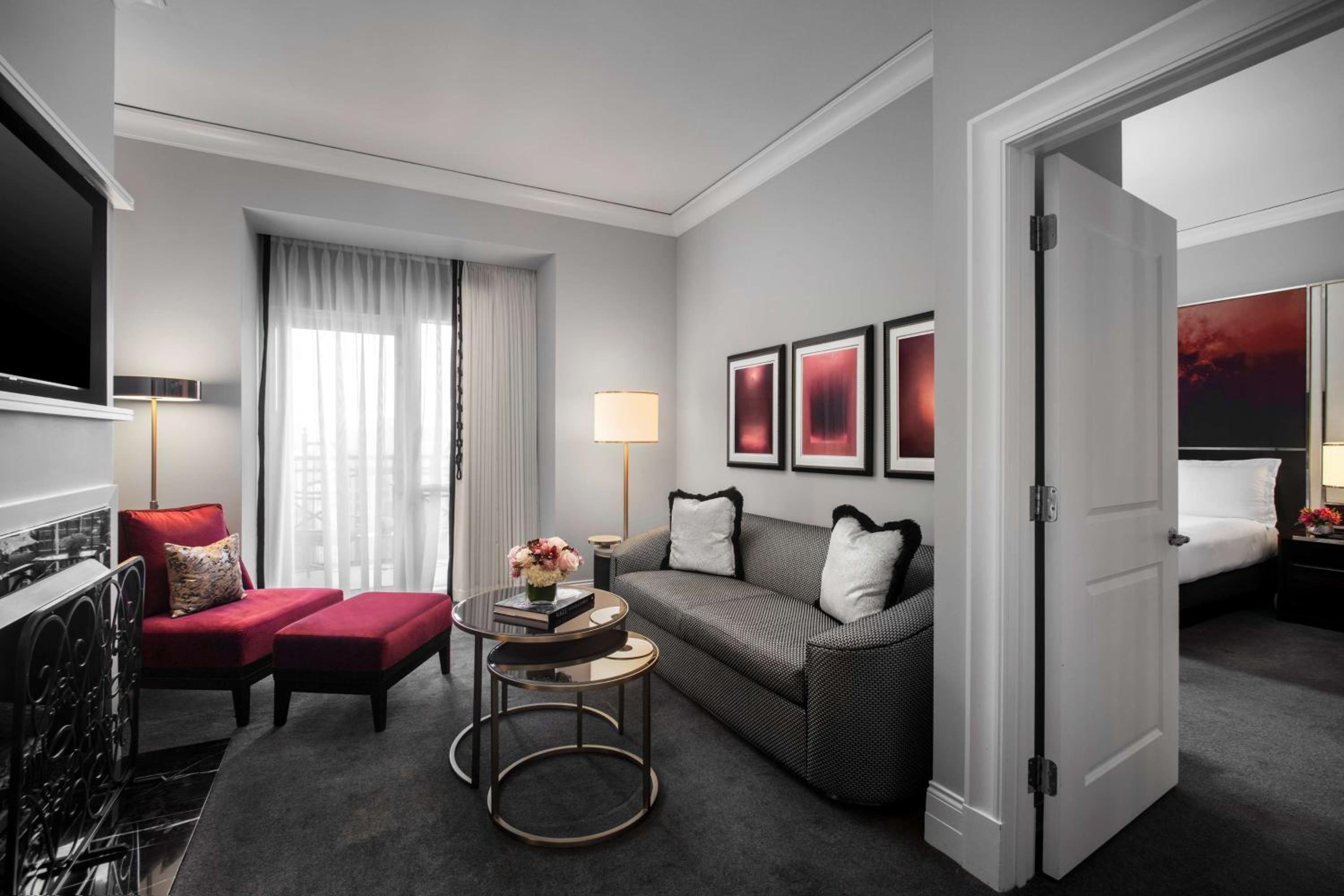 One-Bedroom Suite with Fireplace and Terrace - Photo 8