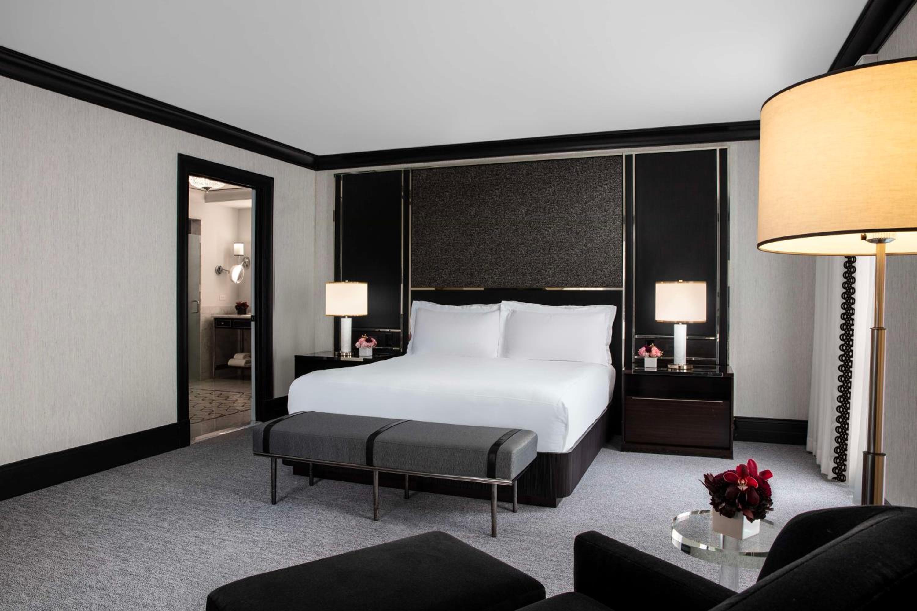 Three-Bedroom Presidential Suite with Fireplace